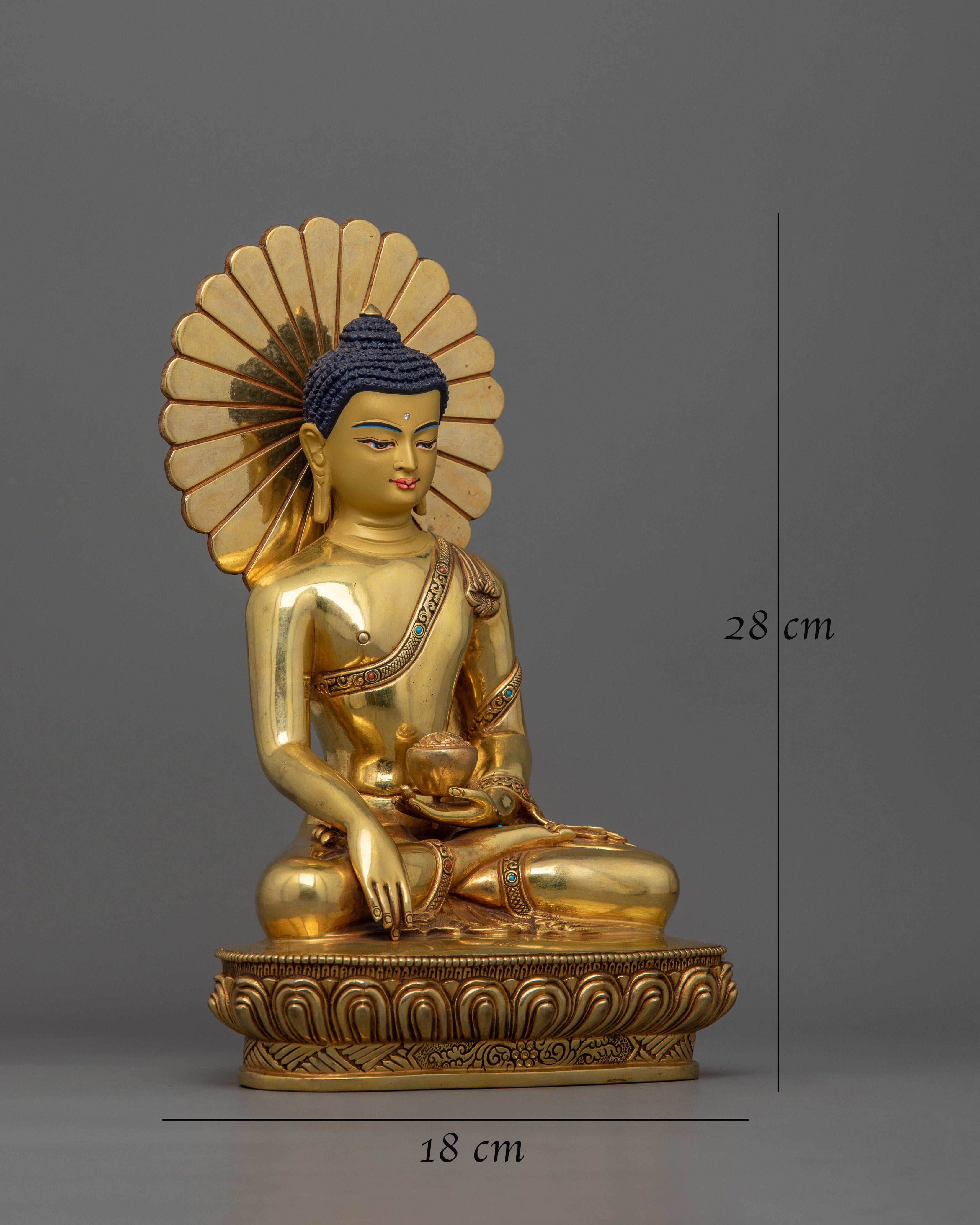 historical-buddha-statue-with-sacred-halo