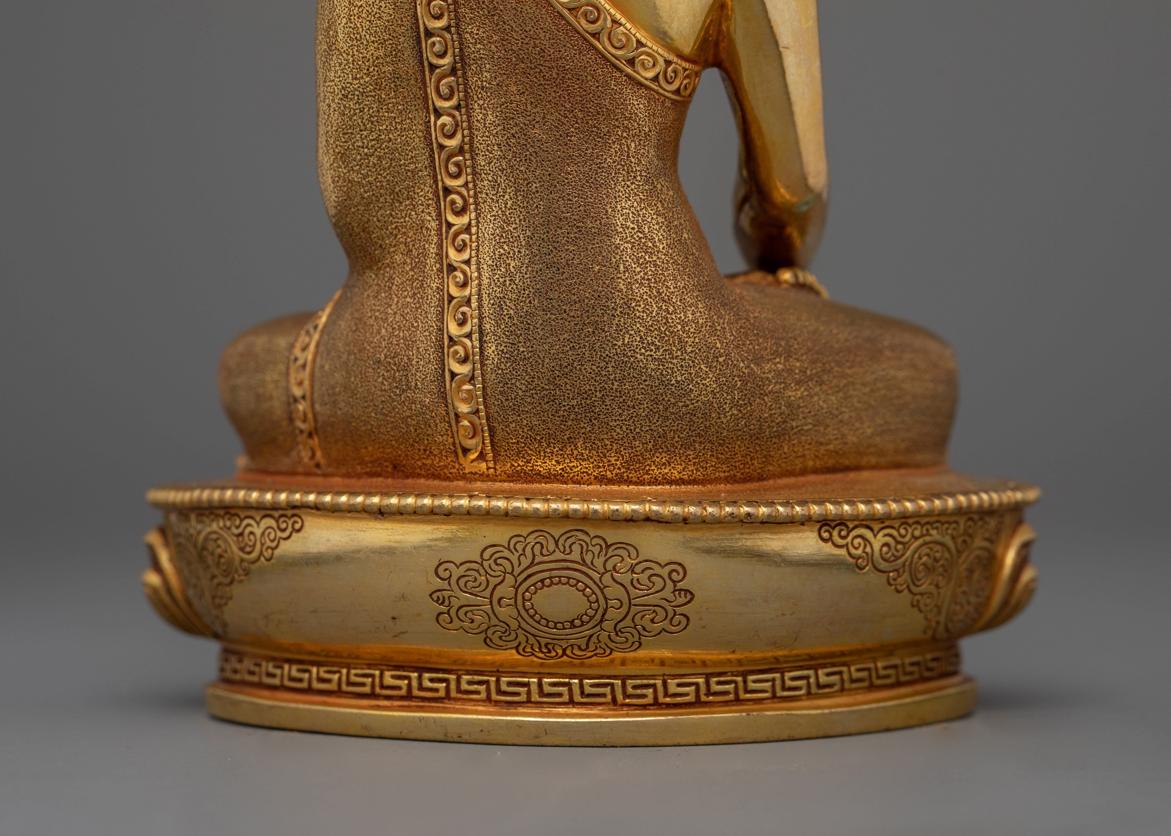 Peaceful Historical Buddha Shakyamuni Statue | The Enlightened Being