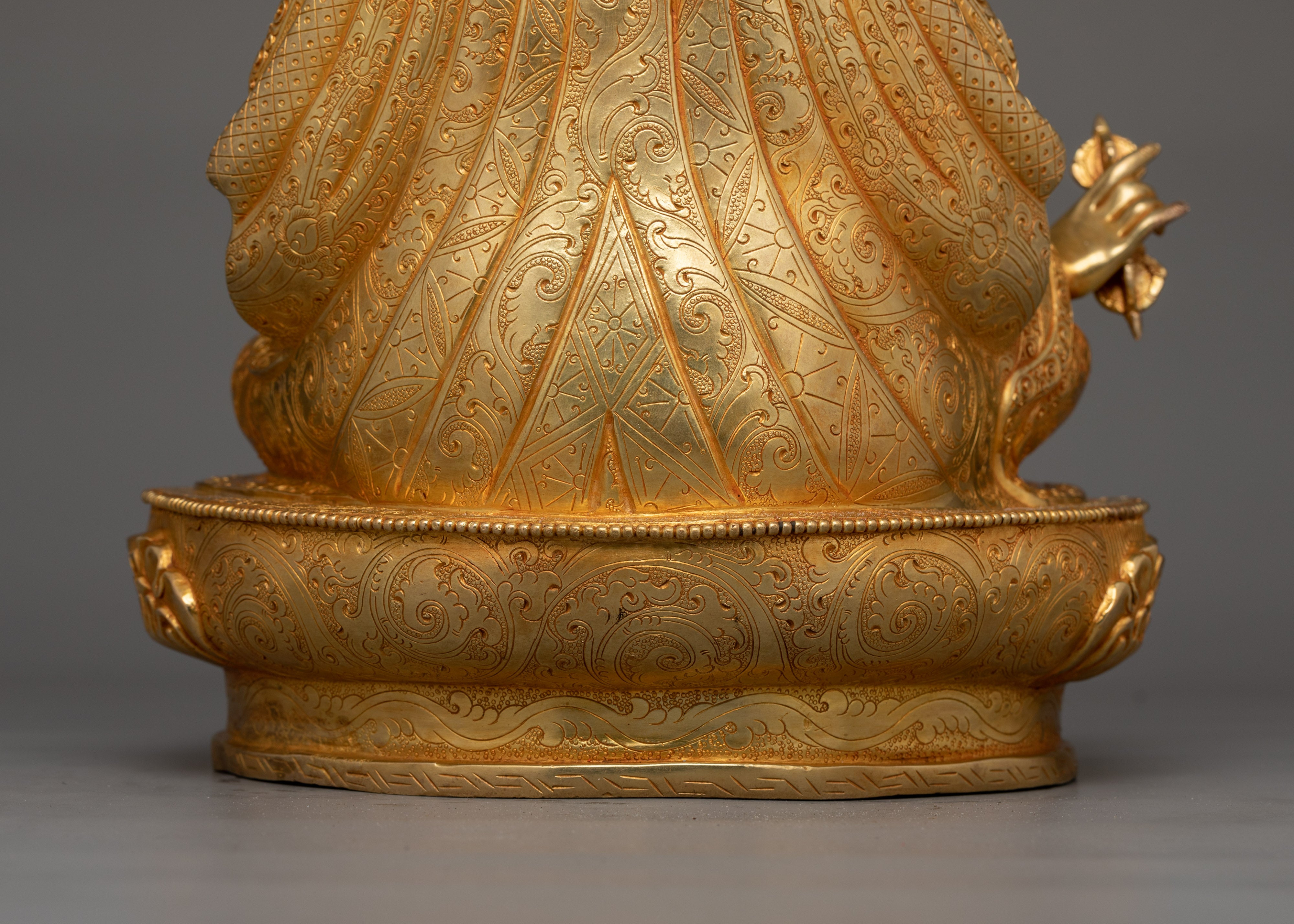 Tibetan Buddhism Guru Rinpoche Tantric Master Statue | Himalayan Buddhist Art of Nepal