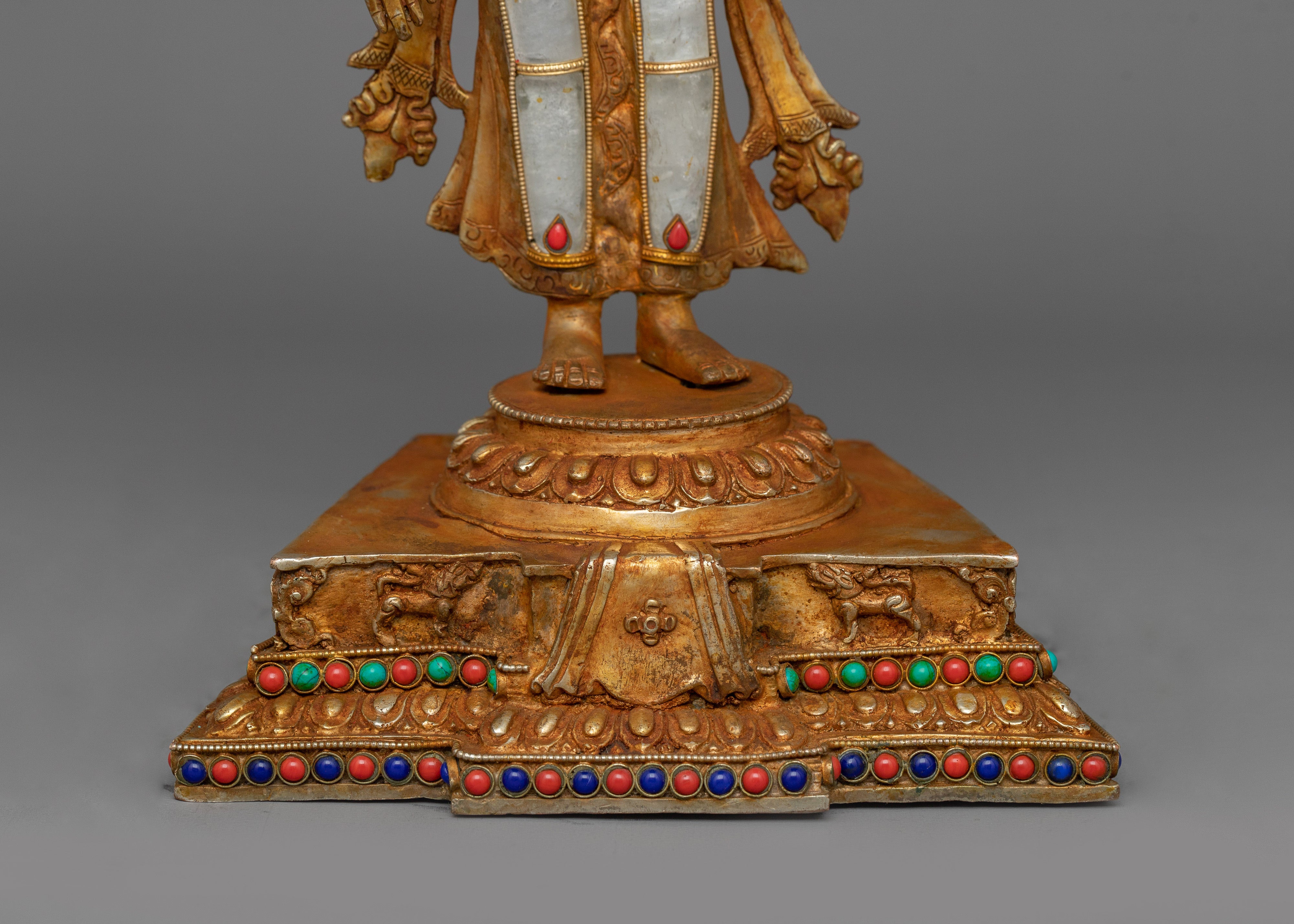 Sacred Avalokiteshvara Sculpture | Radiant Gemstone Buddhist Artwork