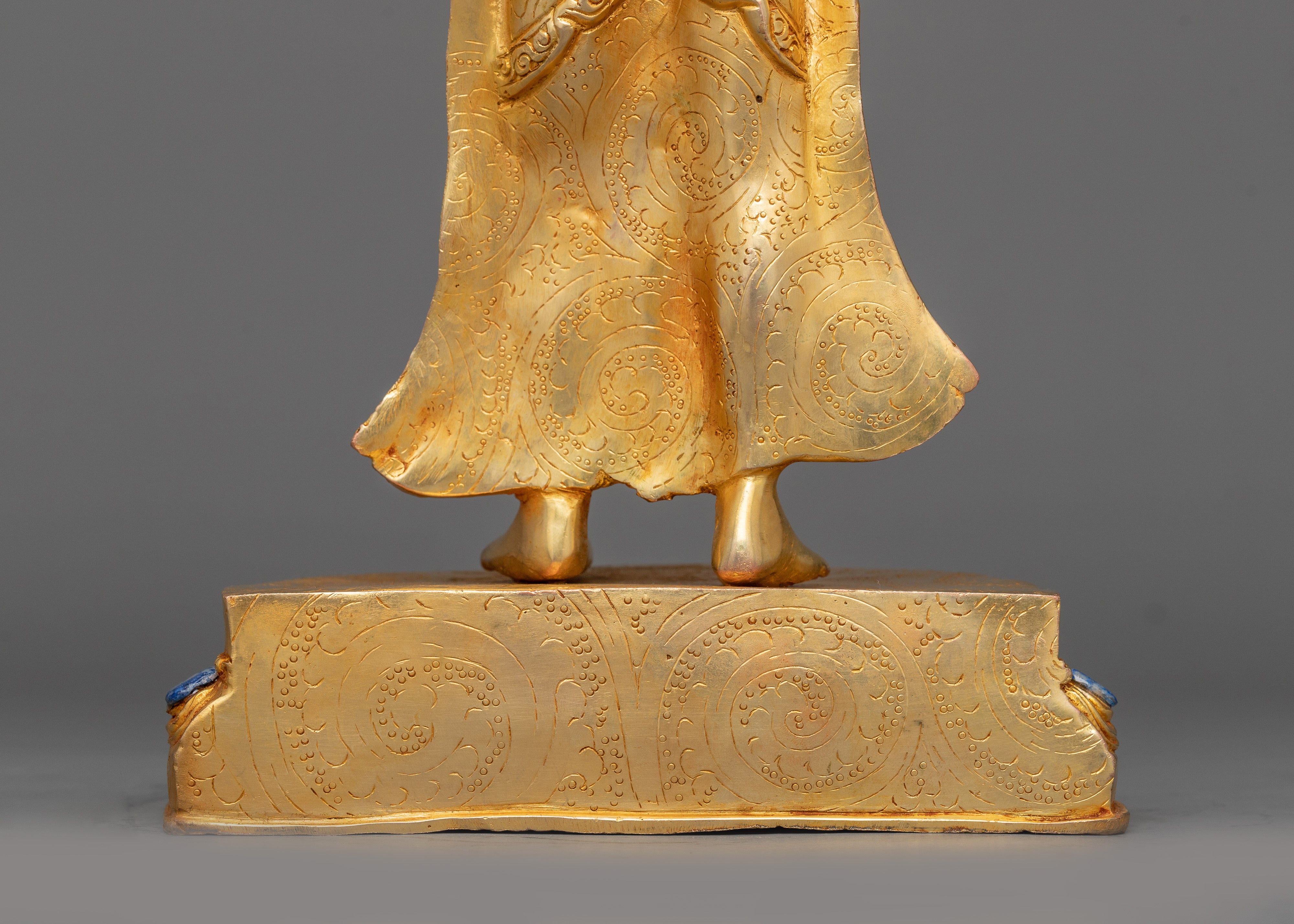 Standing Padmapani Bodhisattva Sculpture | Symbol of Compassion and Enlightenment