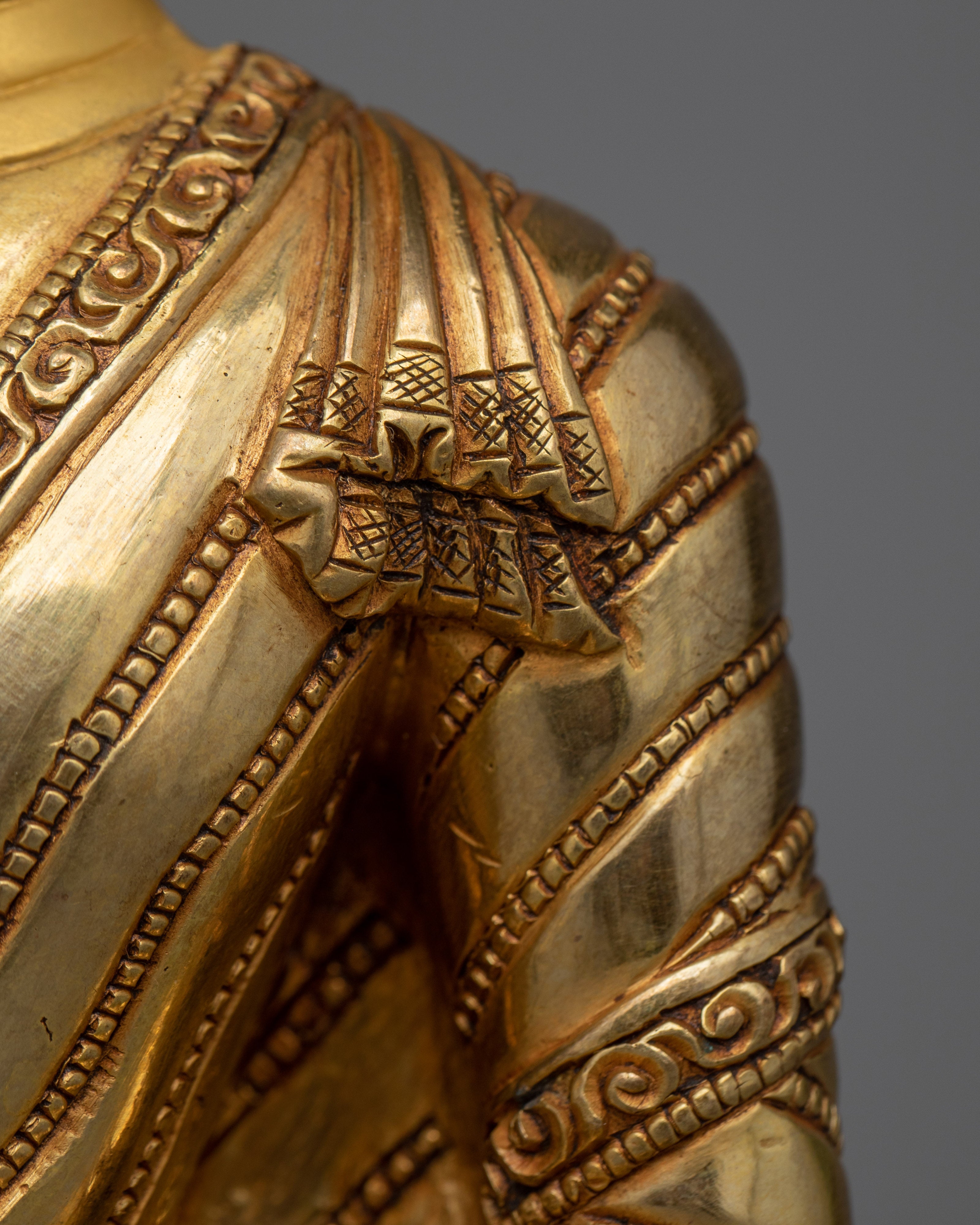 Peaceful Buddha Shakyamuni With Halo | Symbol of mindfulness practice