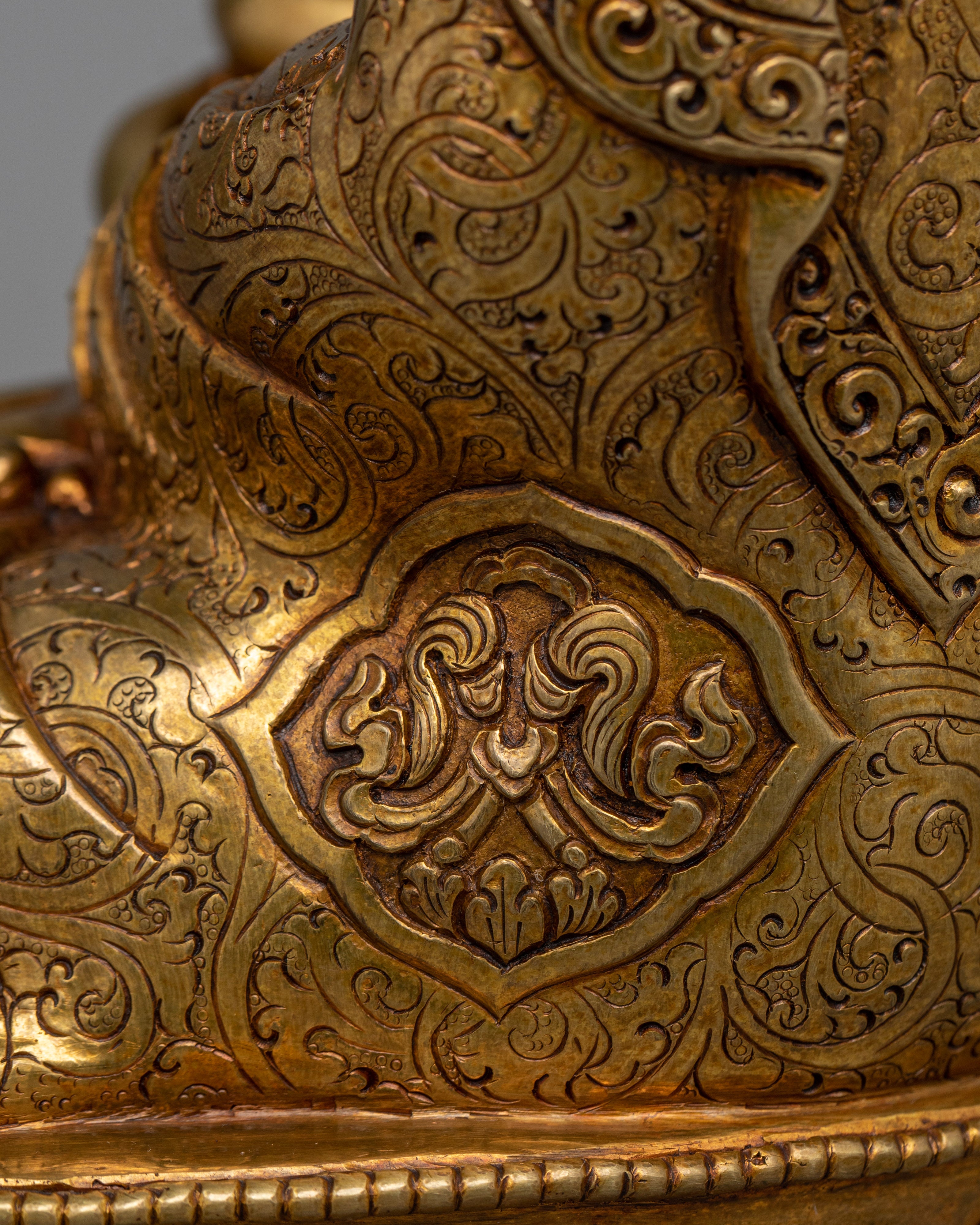 Shakyamuni Buddha the Founder of the Buddhist Religion | Symbol of Enlightened Buddha