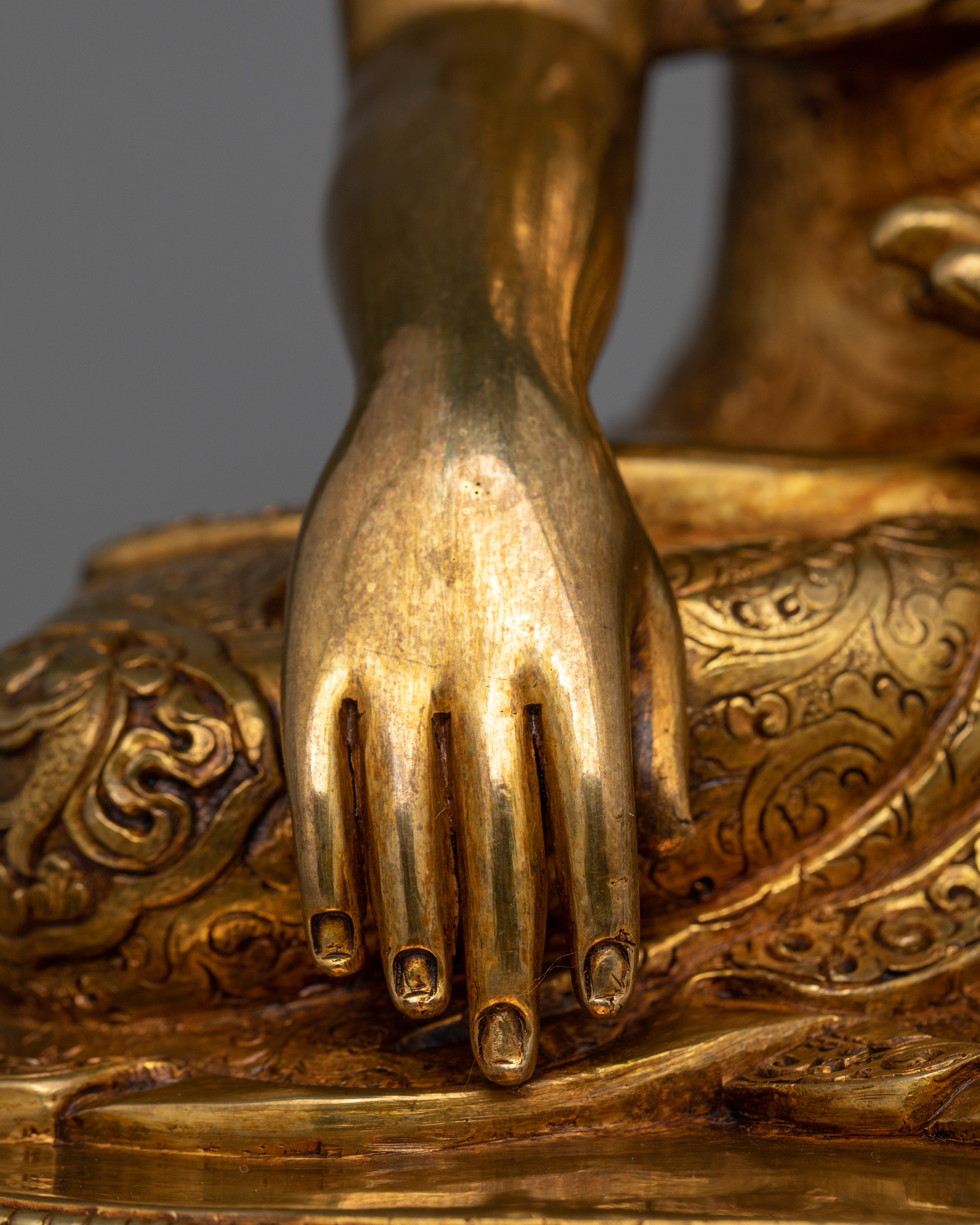 Shakyamuni Buddha the Founder of the Buddhist Religion | Symbol of Enlightened Buddha