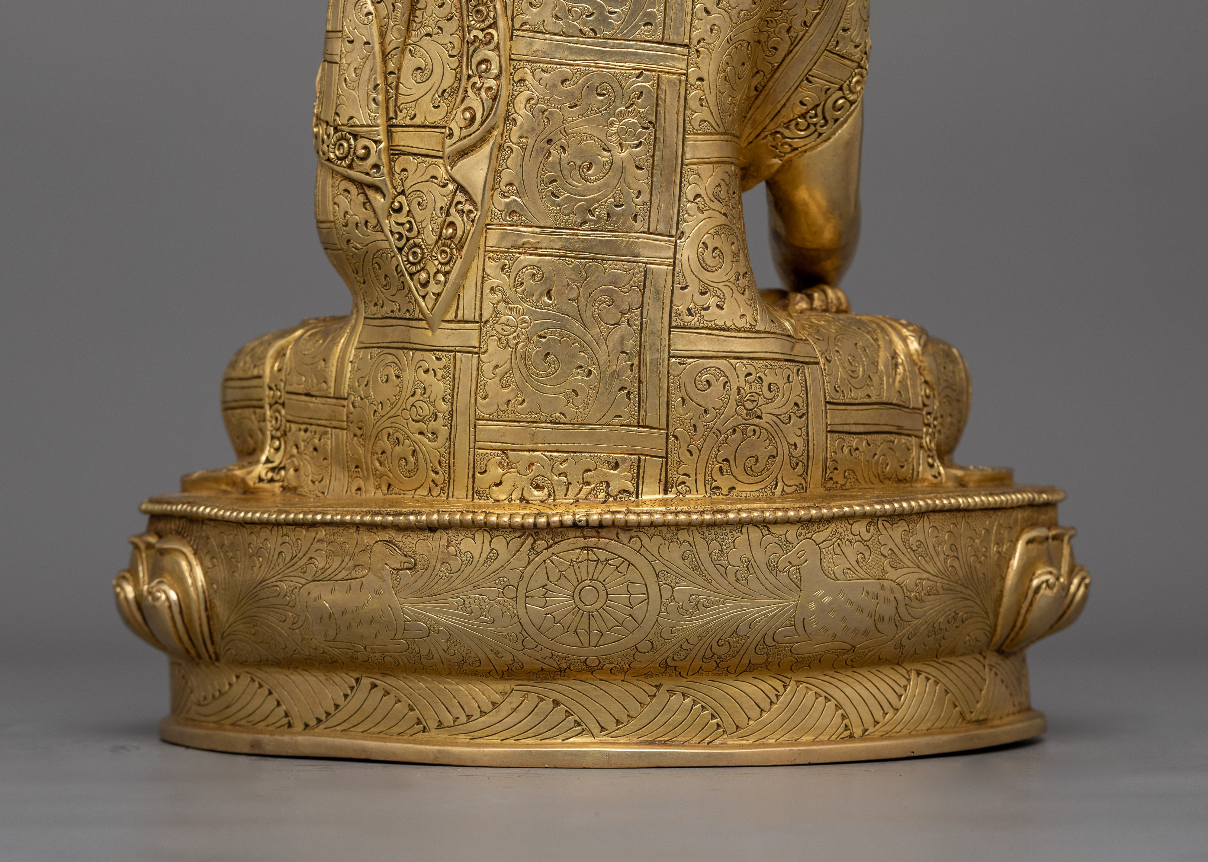 Shakyamuni Buddha Statue for Mindfulness Practice | Ideal for Meditation and Altar Spaces