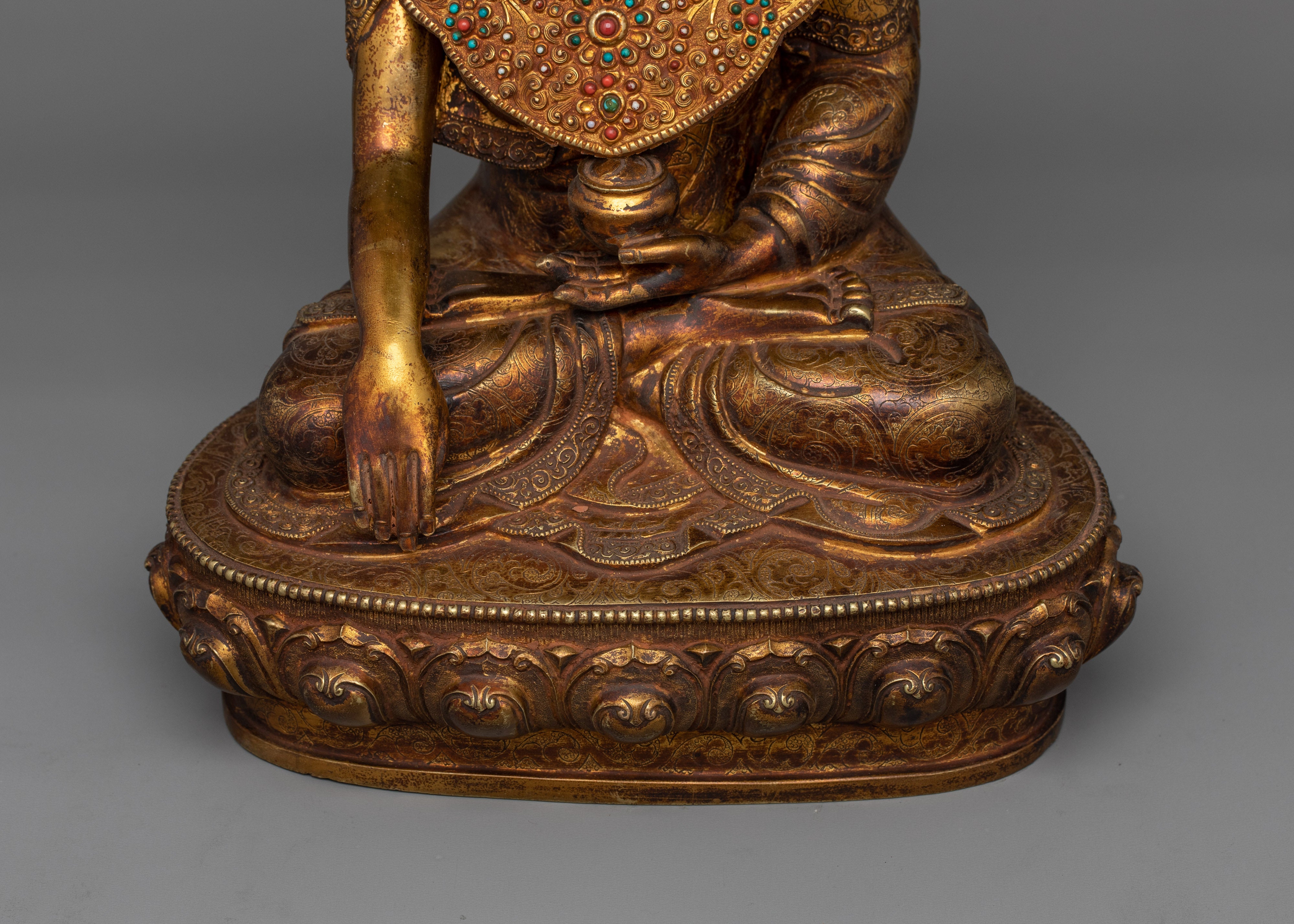 Antique Crown Shakyamuni Buddha Figurine | The Historical Buddha Shakyamuni Buddha