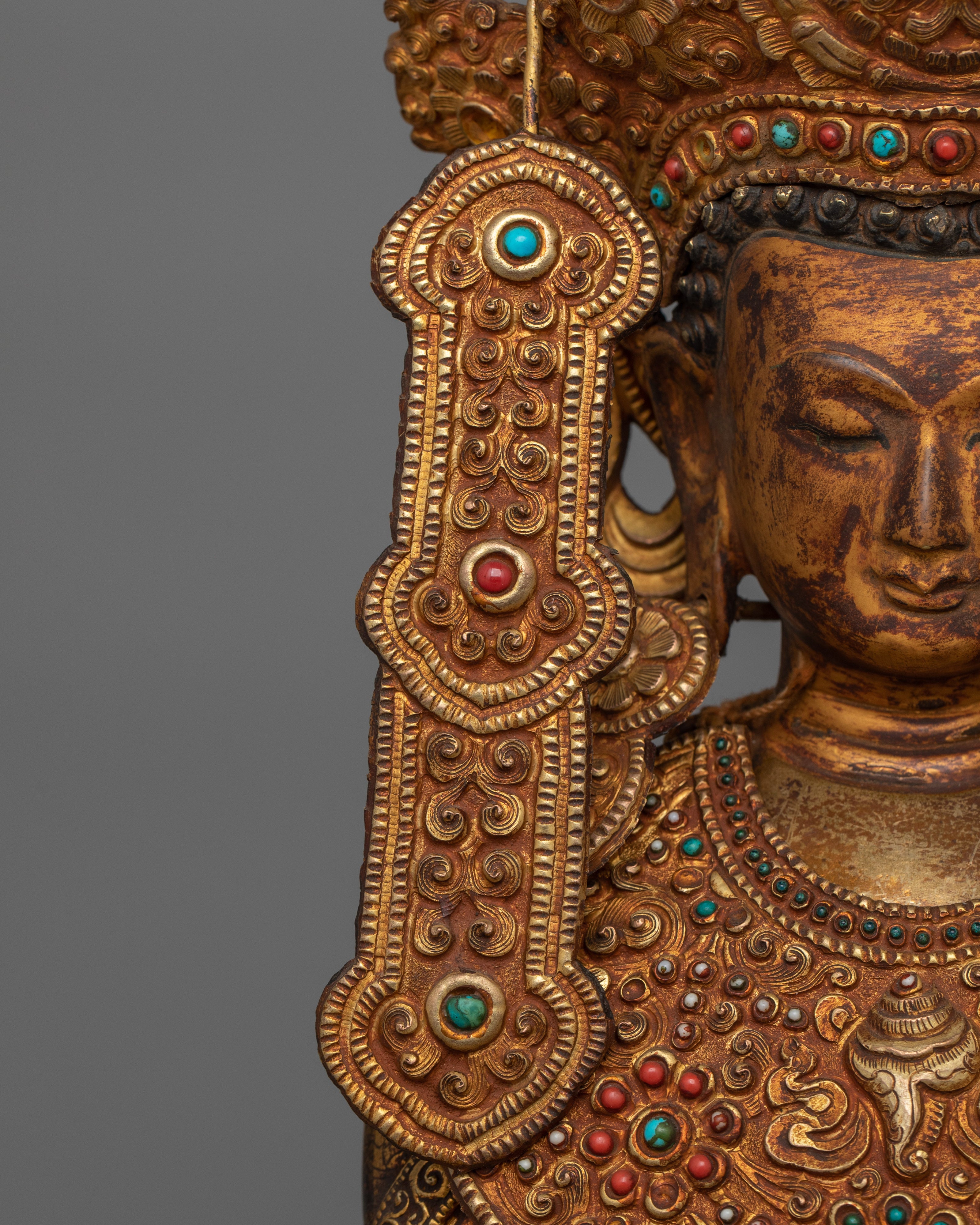 Antique Crown Shakyamuni Buddha Figurine | The Historical Buddha Shakyamuni Buddha