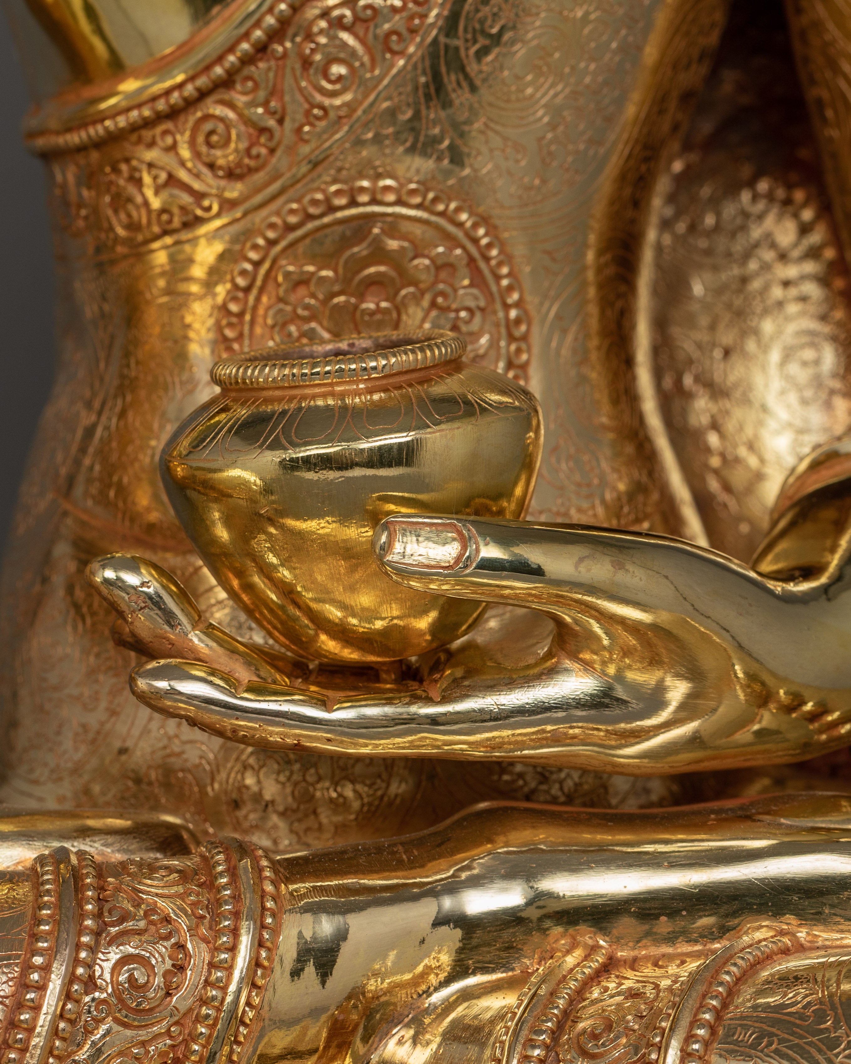 Buddha Statue of Siddhartha Gautama | The Essence of Enlightenment