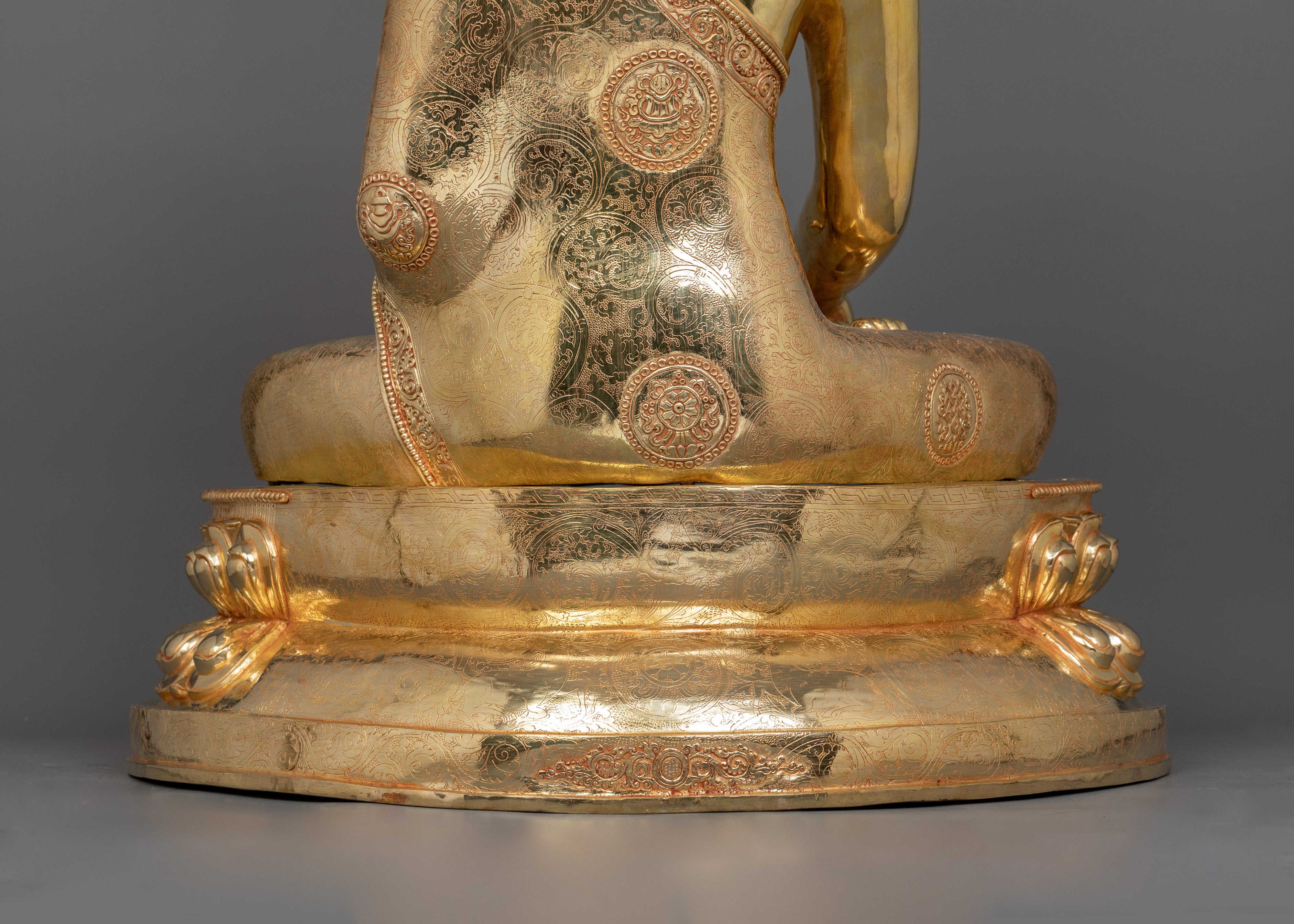 Buddha Statue of Siddhartha Gautama | The Essence of Enlightenment