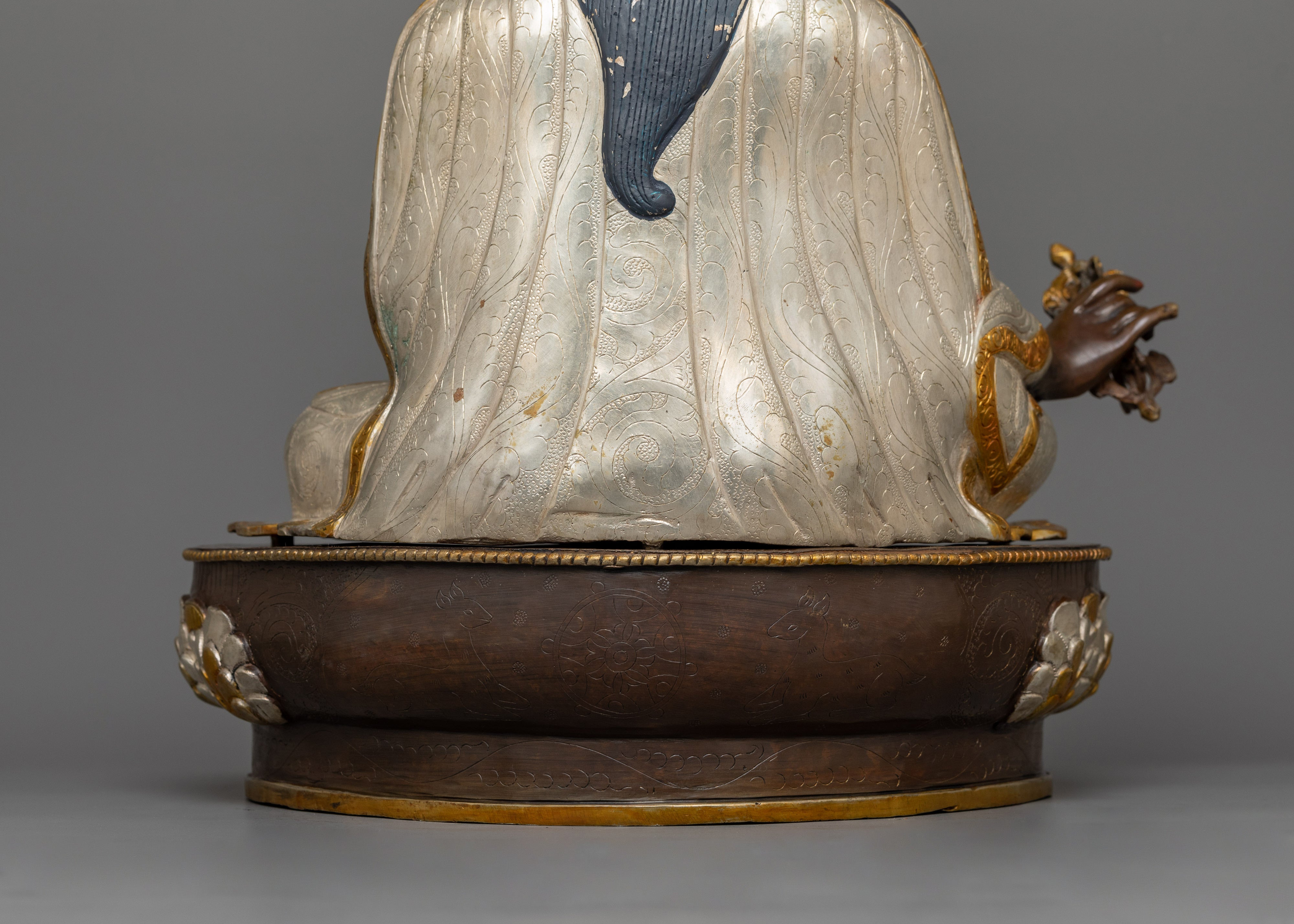 Vajrayana Guru Padmasambhava Statue | Symbol of Spiritual Transformation