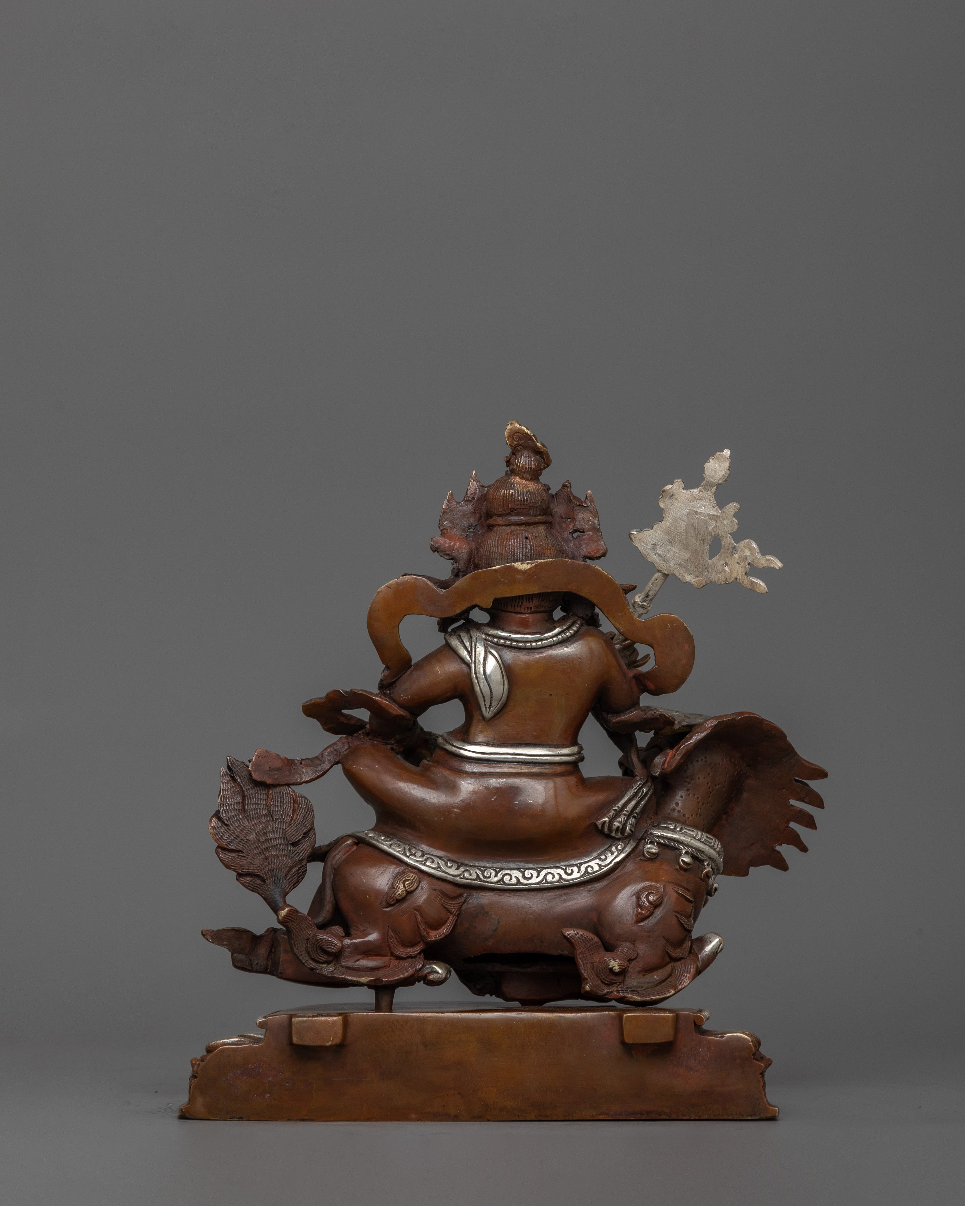 Namtoshe Wealth Guardian Sculpture | Spiritual Protection and Abundance