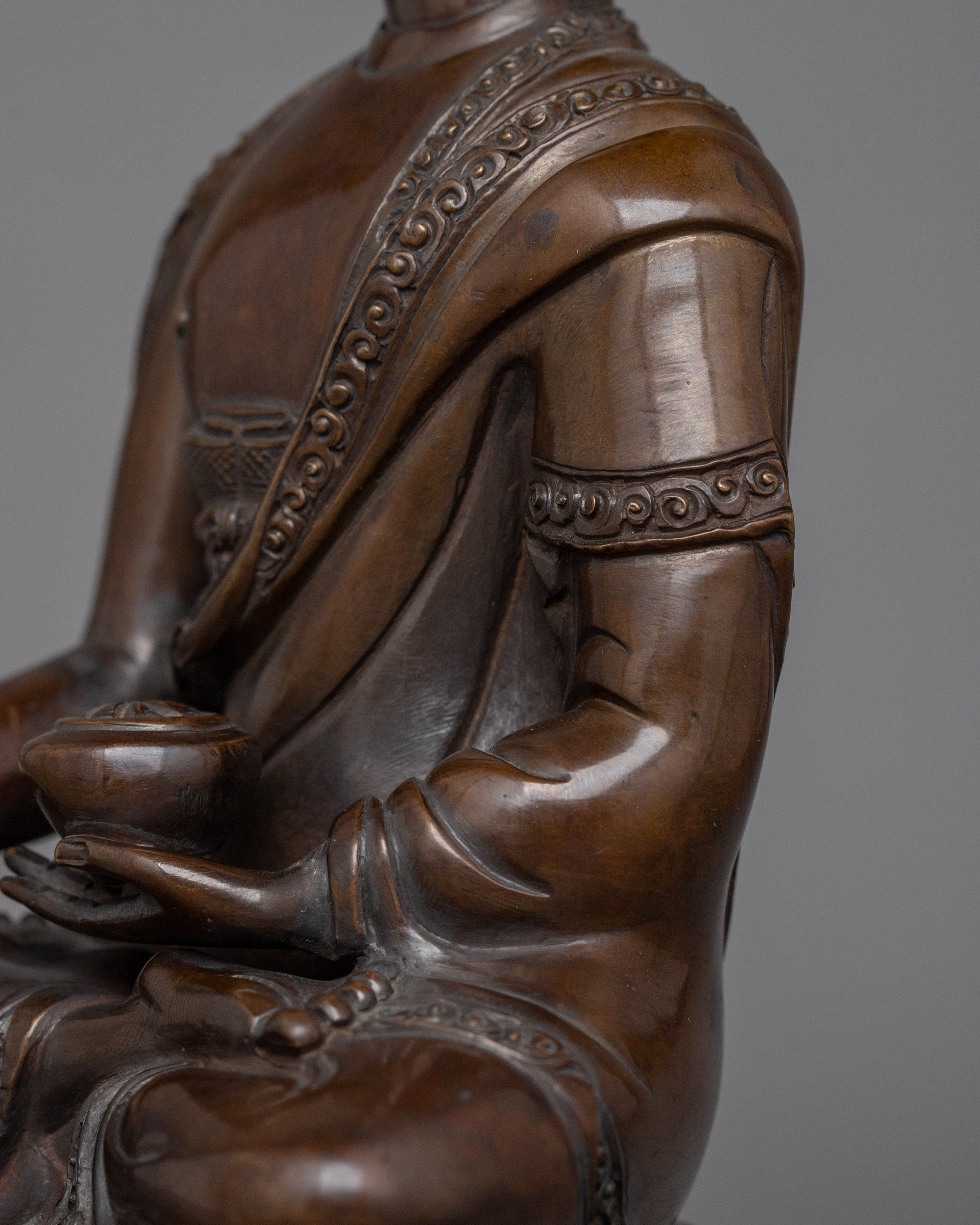 Peaceful Oxidized Shakyamuni Buddha Statue | Ideal for Rituals and Reflection