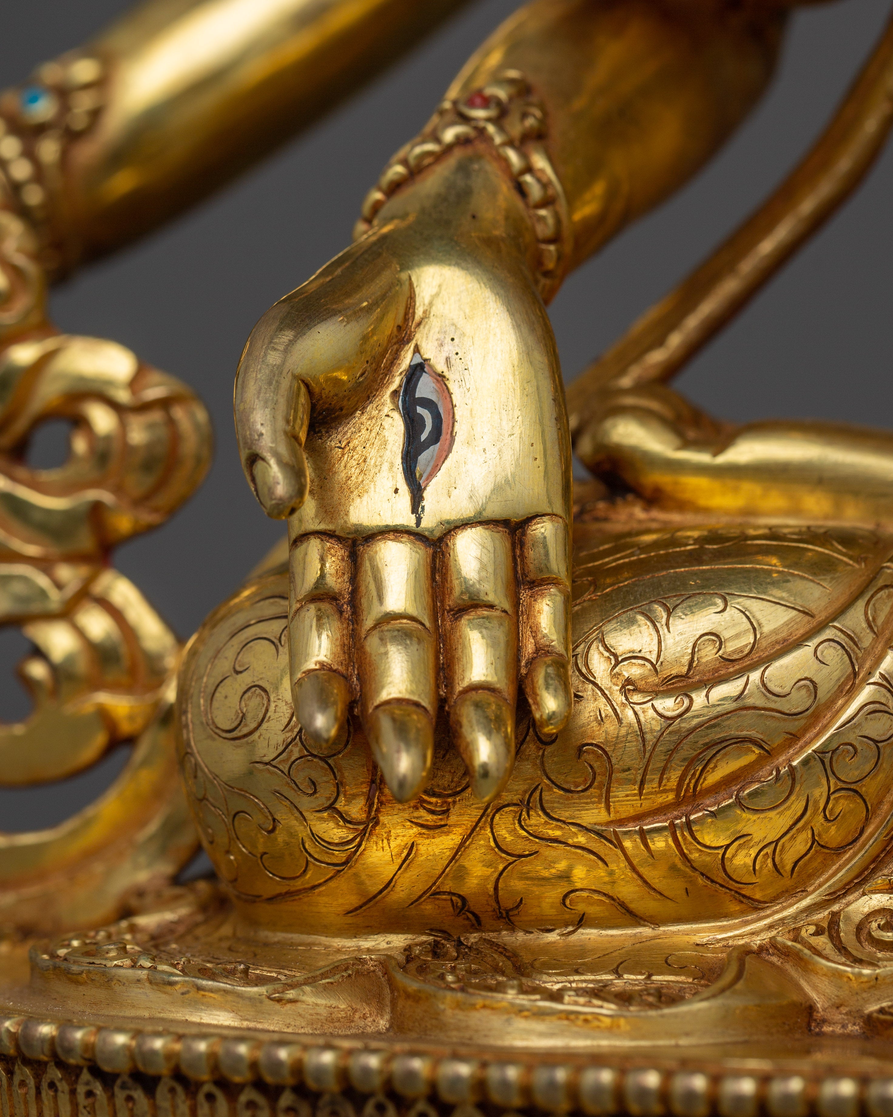 Long Life Deity Namgyalma Statue | The Buddhist Deity for Longevity and Protection