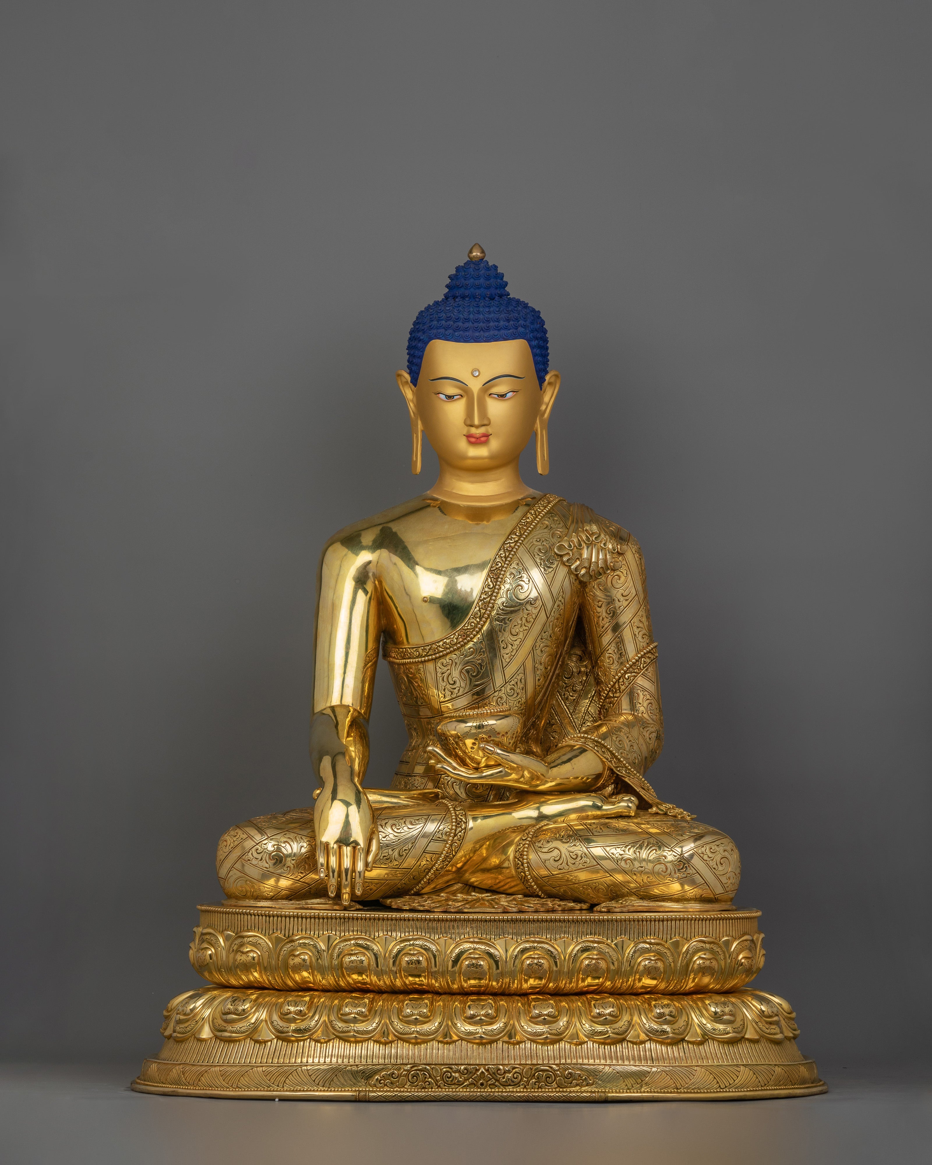 Tranquil Shakyamuni Buddha For Altar | Symbol of Serenity and Inner Wisdom