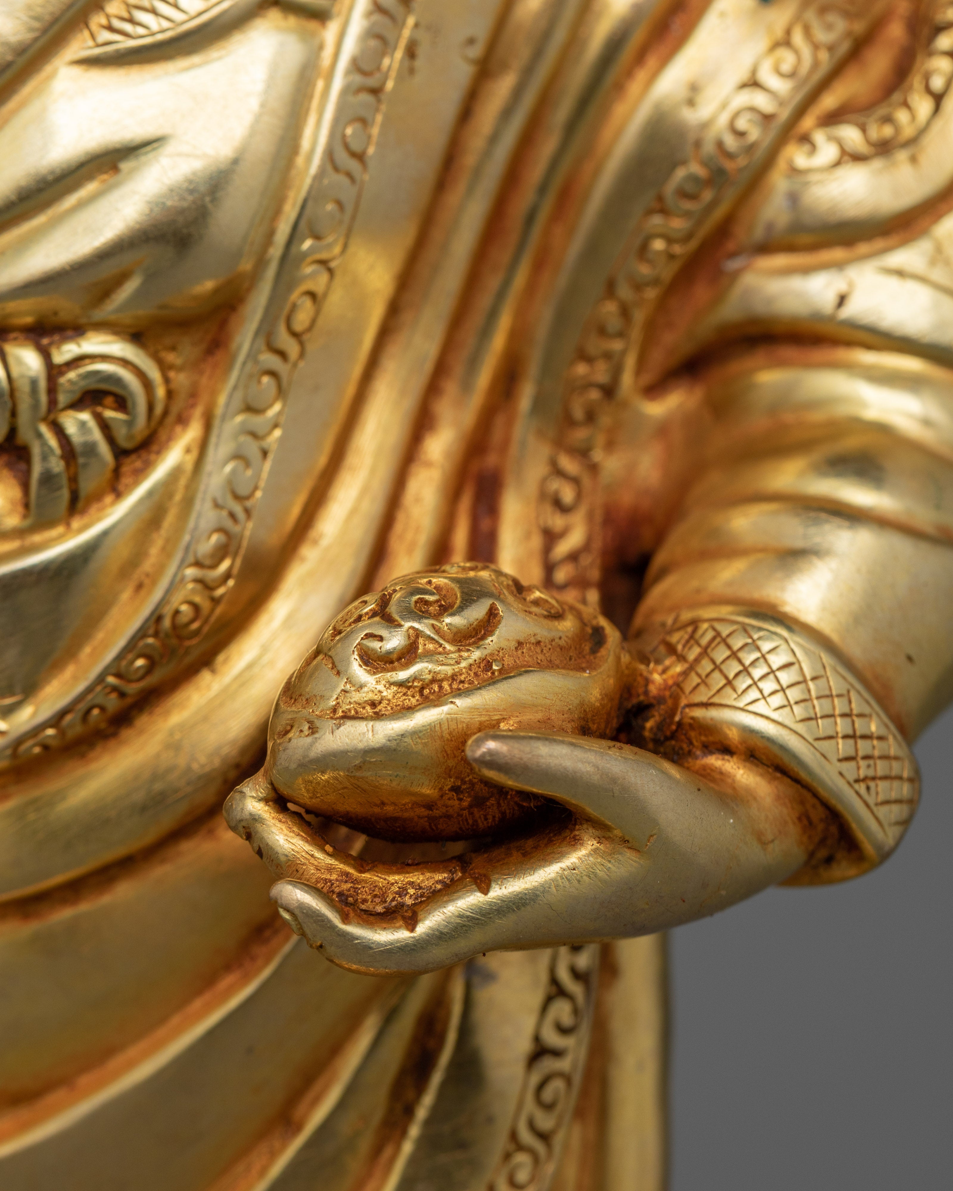 Standing Guru Rinpoche Statue | Founder of Tibetan Buddhism