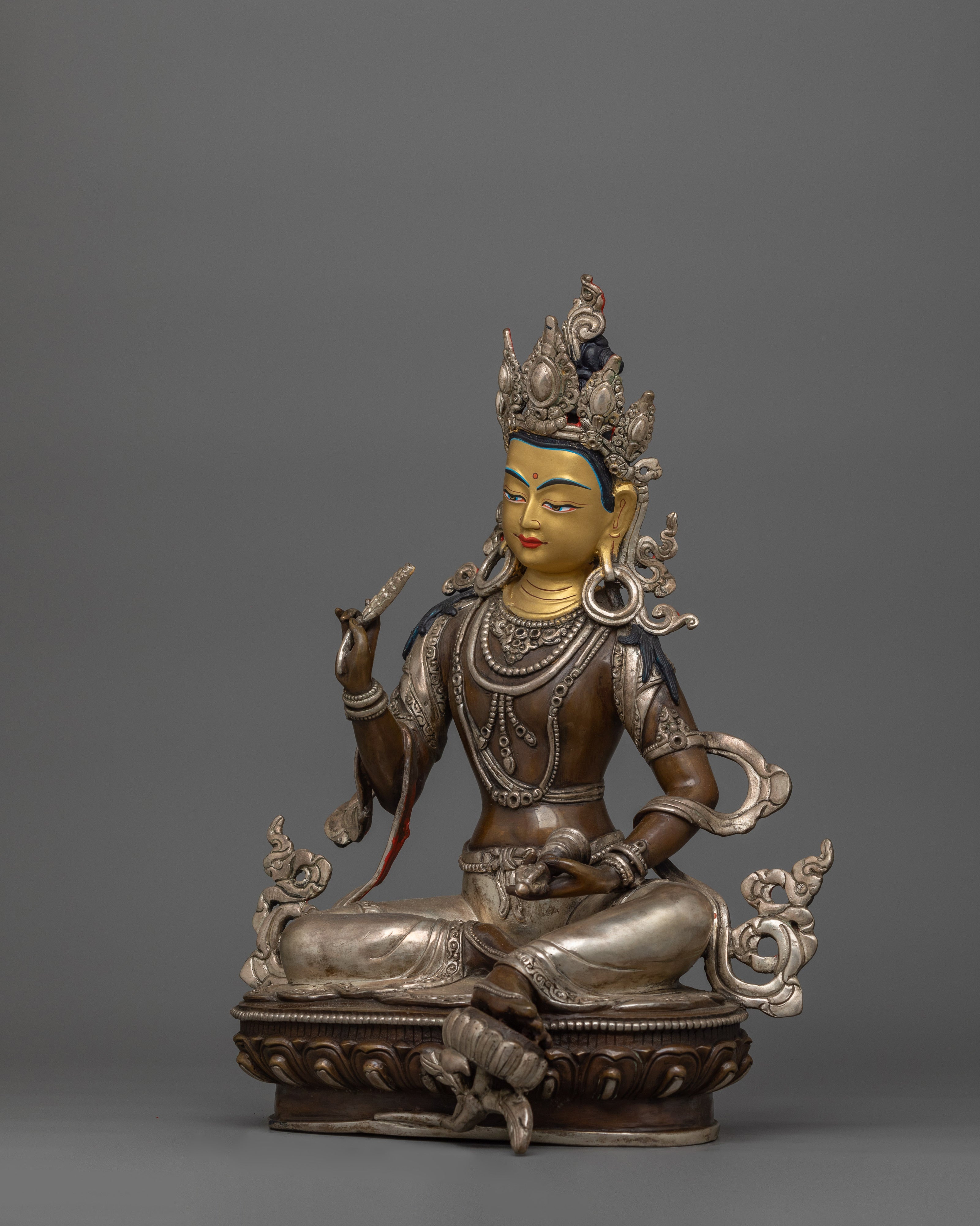 Oxidized Enlightened Bodhisattva Statue | Symbolizing Compassion and Purity