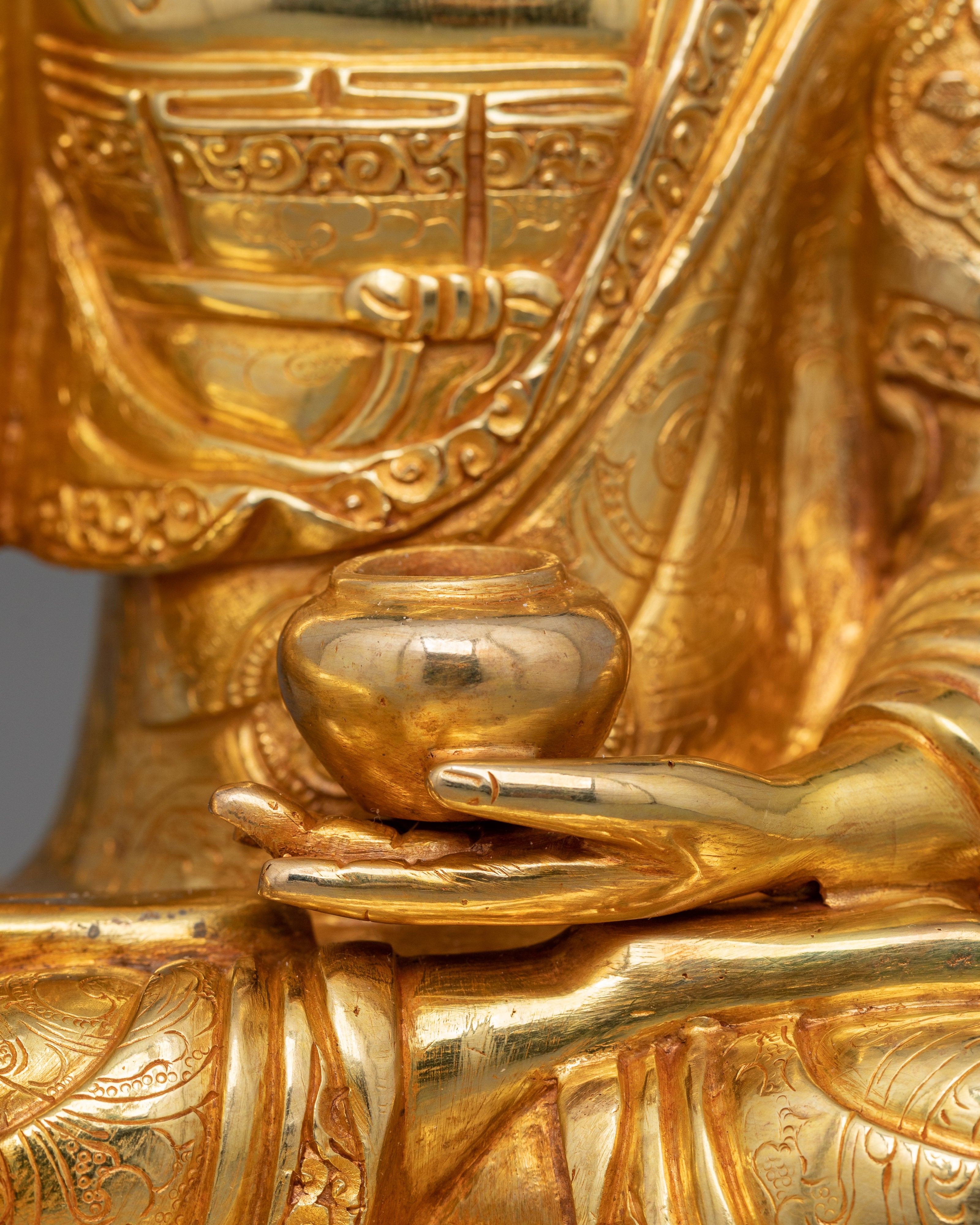 Shakyamuni Buddha Buddhist Art | Tranquil Enlightened Deity Statue