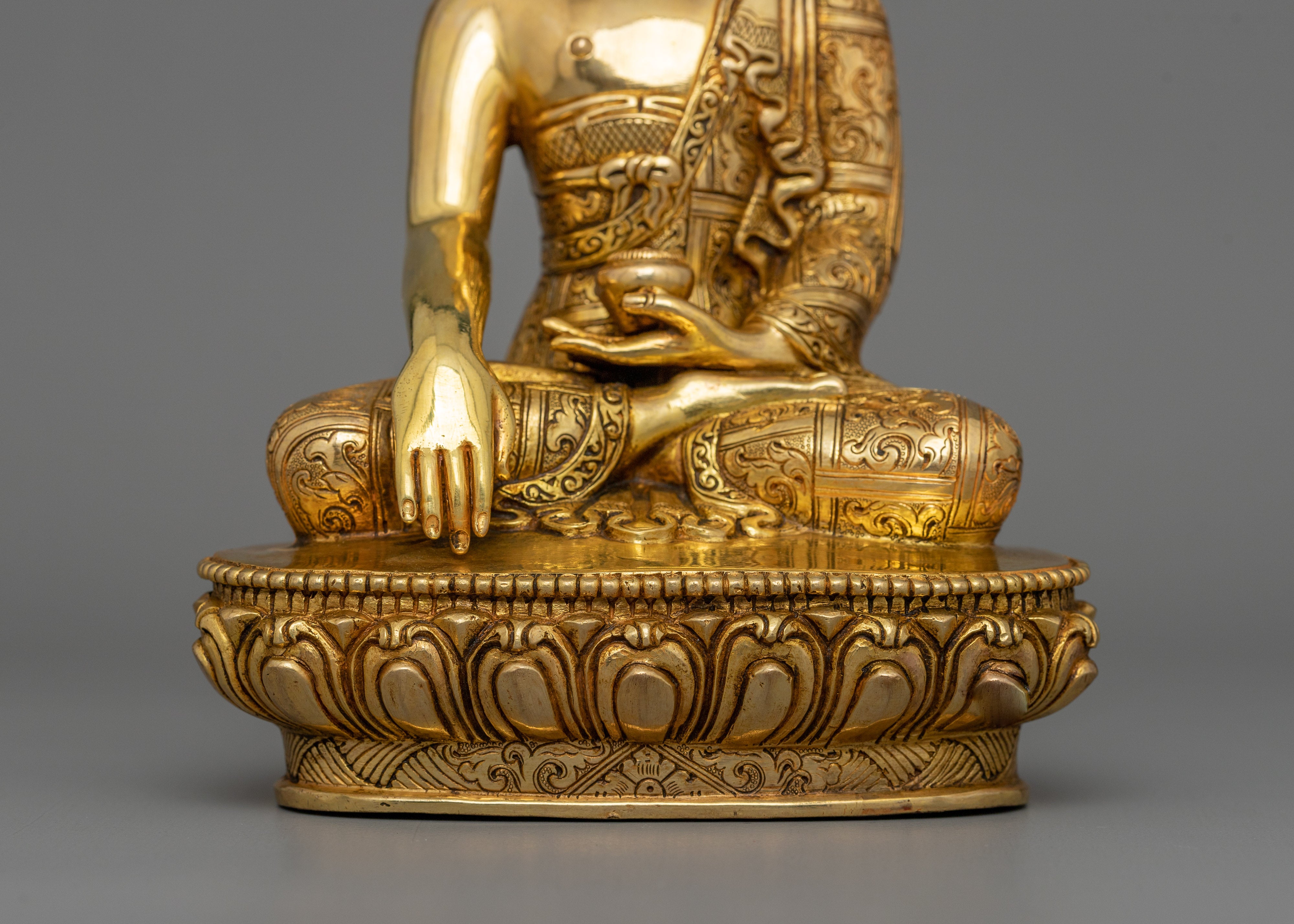 Shakyamuni Buddha Dharma Teacher Sculpture | Sacred Profound Enlightenment