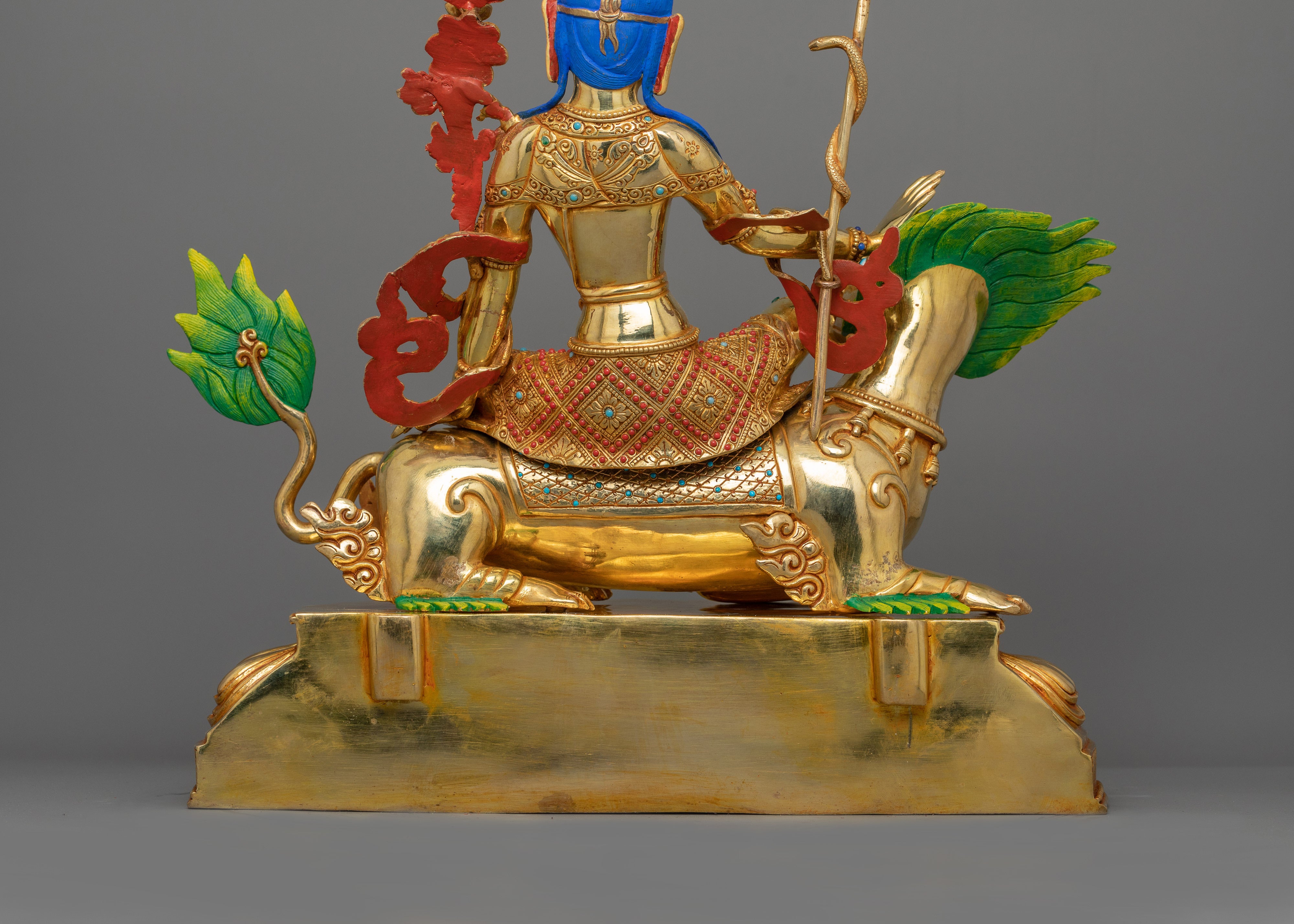 Simhanada Avalokiteshvara Statue | Handcrafted Tibetan Art