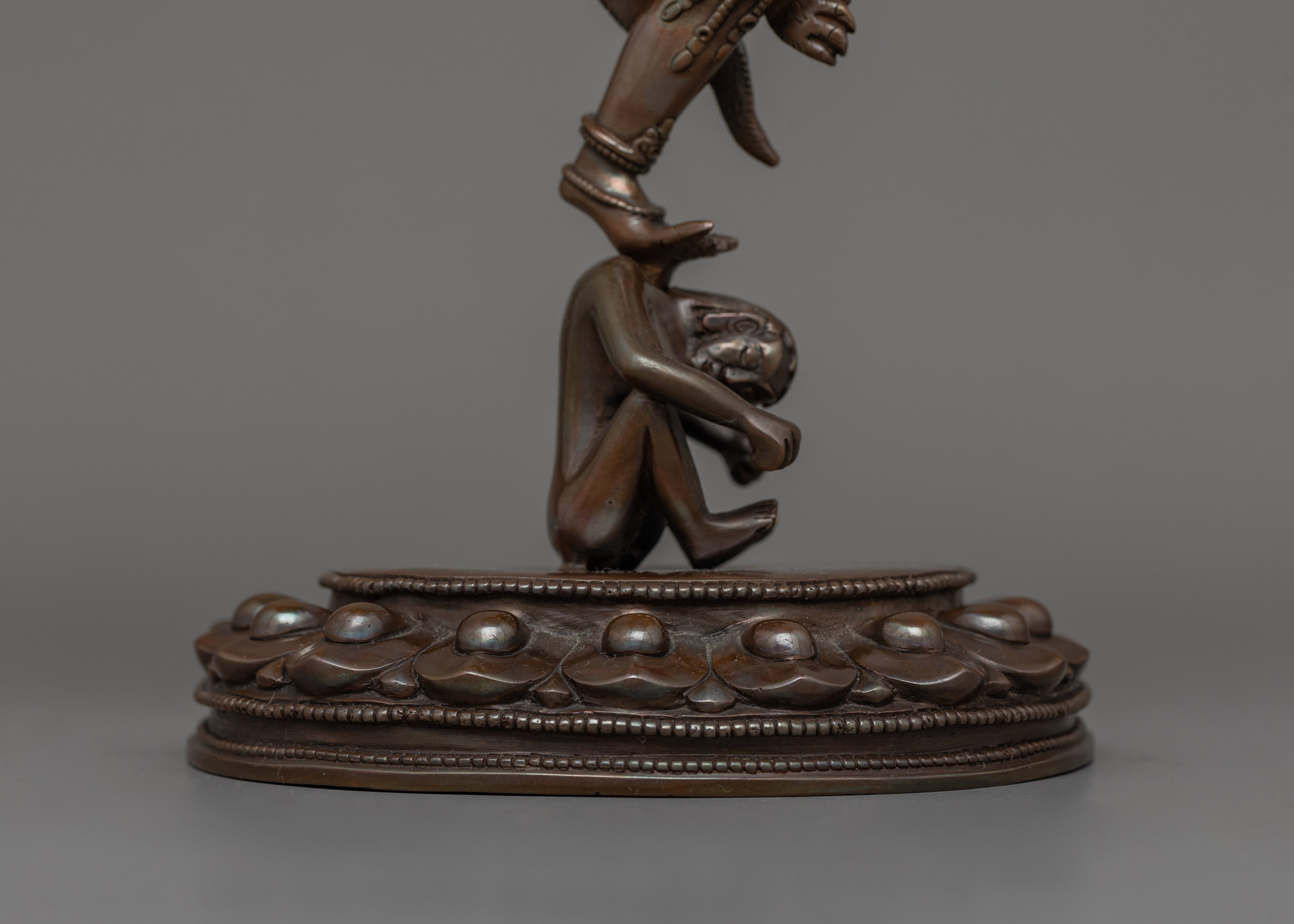 Garuda Statue in Himalayan Art Style | Tibetan Buddhism Sacred Artwork