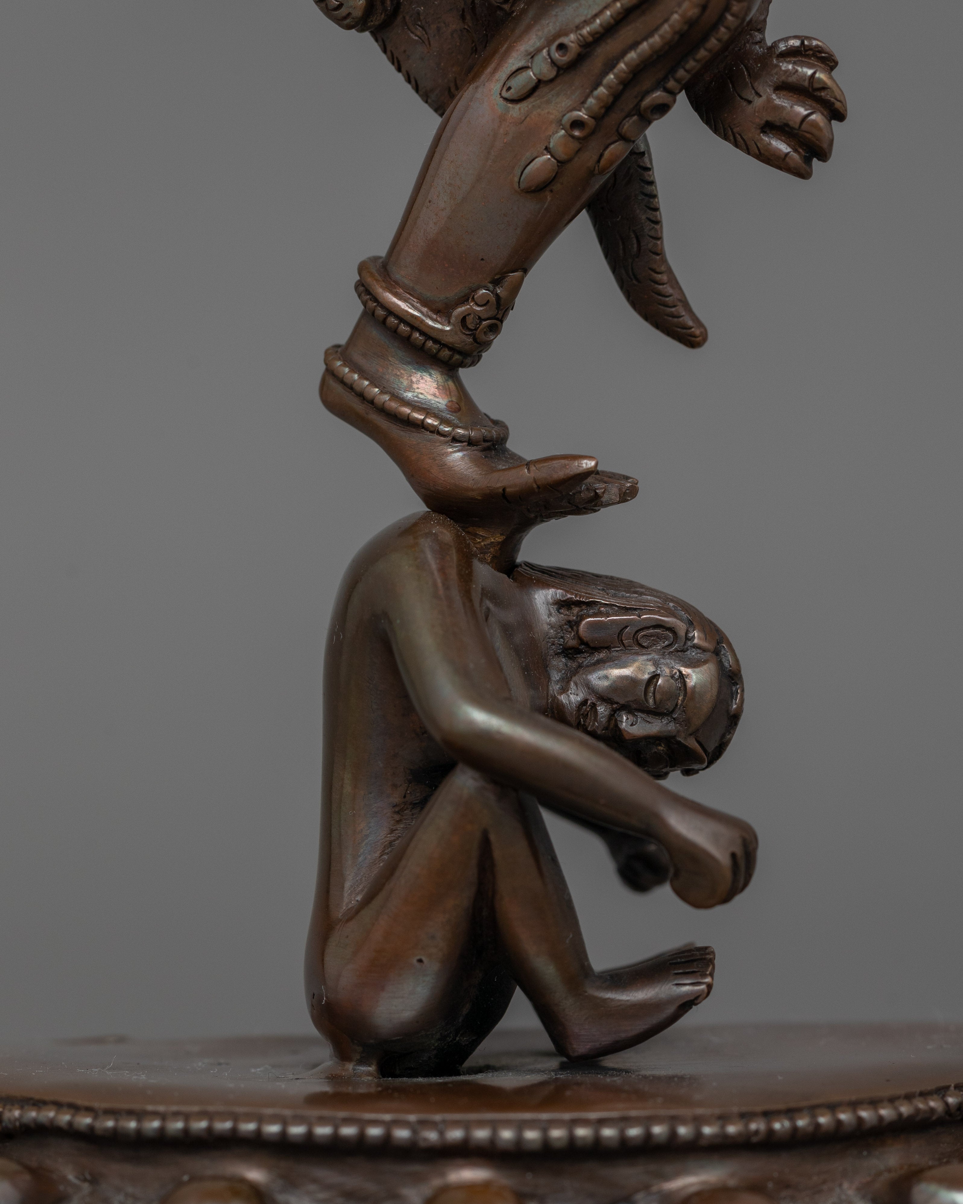 Garuda Statue in Himalayan Art Style | Tibetan Buddhism Sacred Artwork