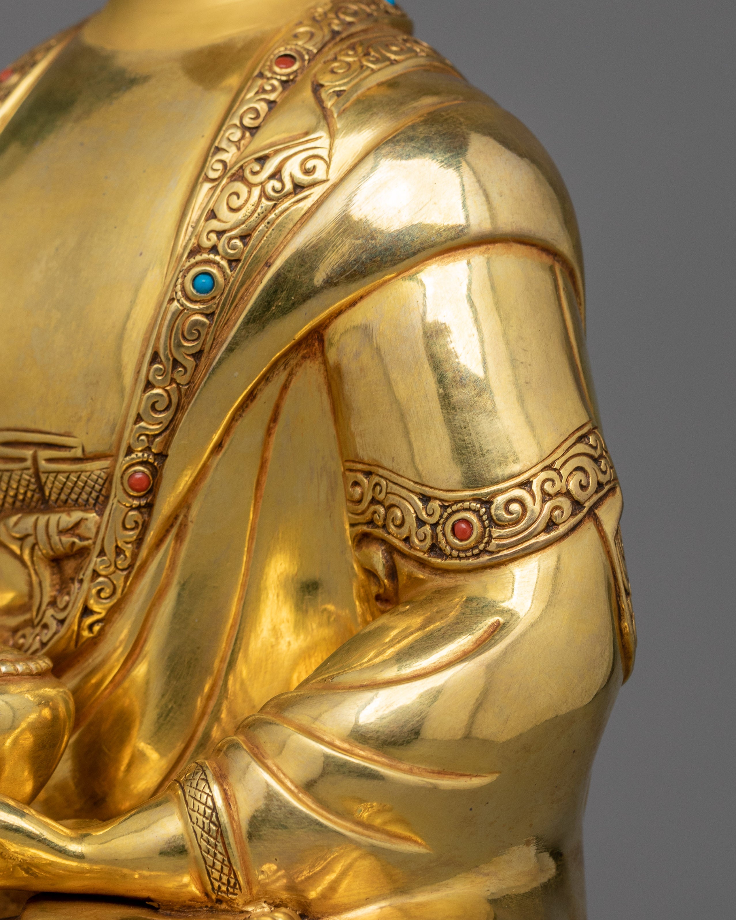 Sacred Historical Shakyamuni Buddha Statue | Buddha Sculpture with Peaceful Aura