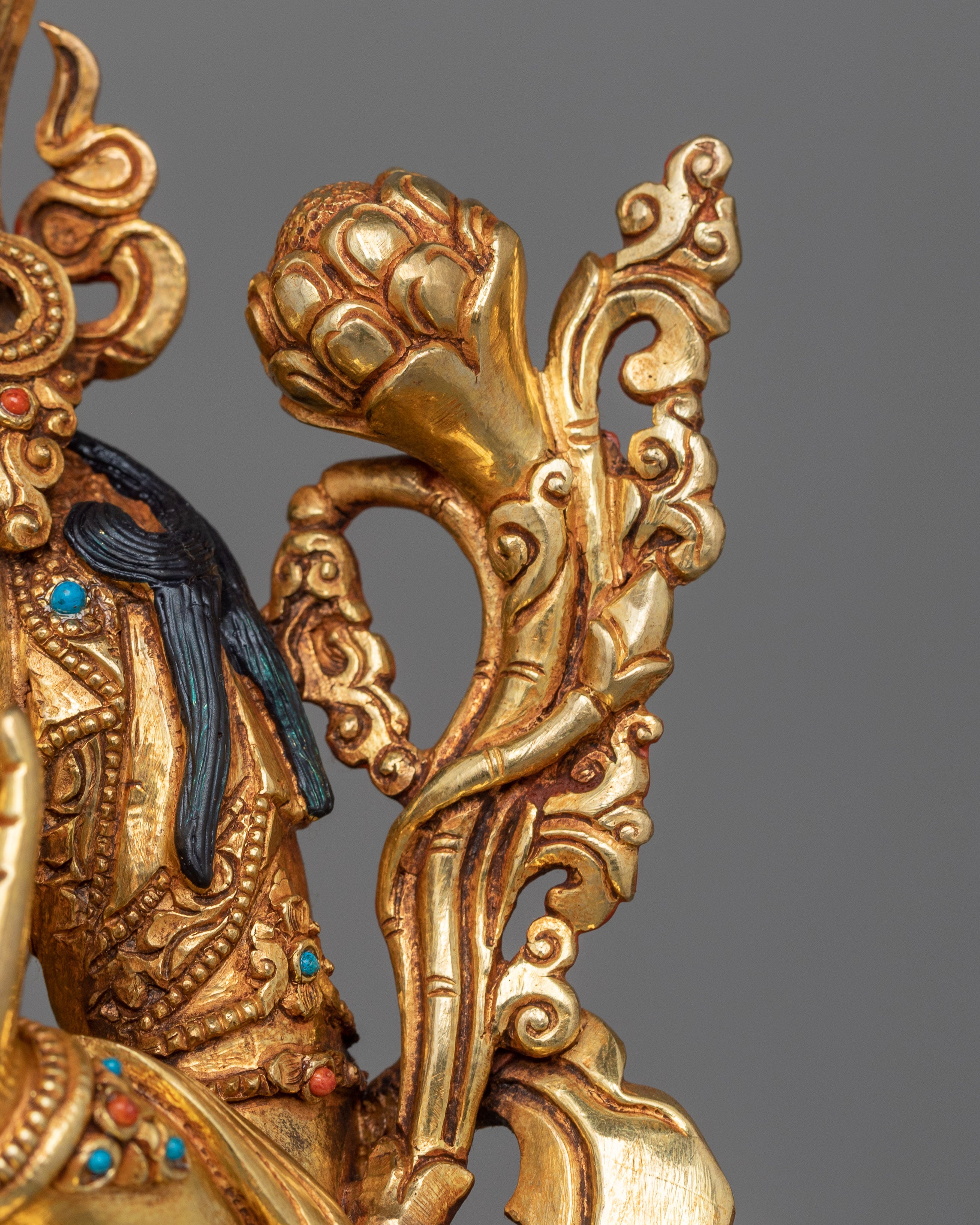 Handmade Statue of Syamatara Goddess of Swift Protection | Green Tara Figurine