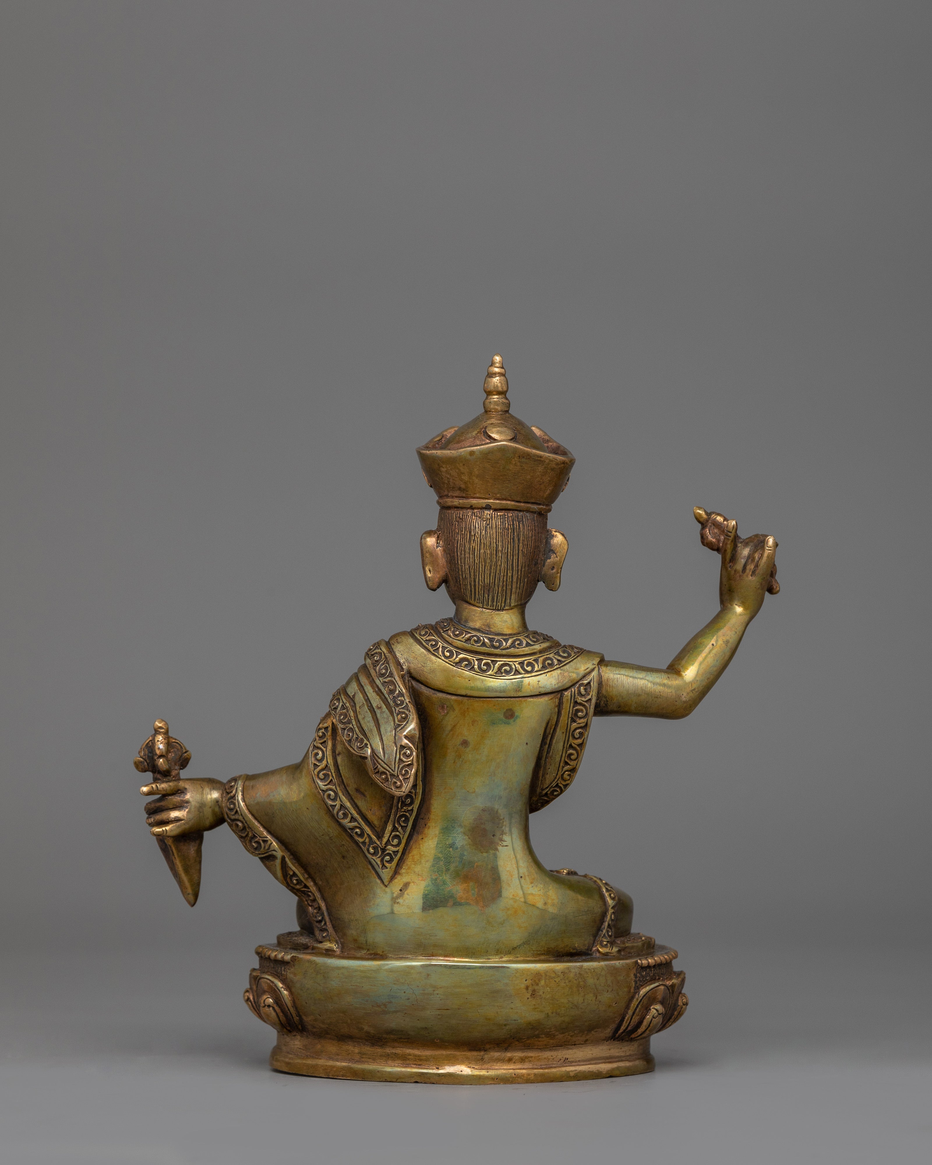 Karma Pakshi 2nd Karmapa Handcrafted Statue | Buddhist Master of Miracles