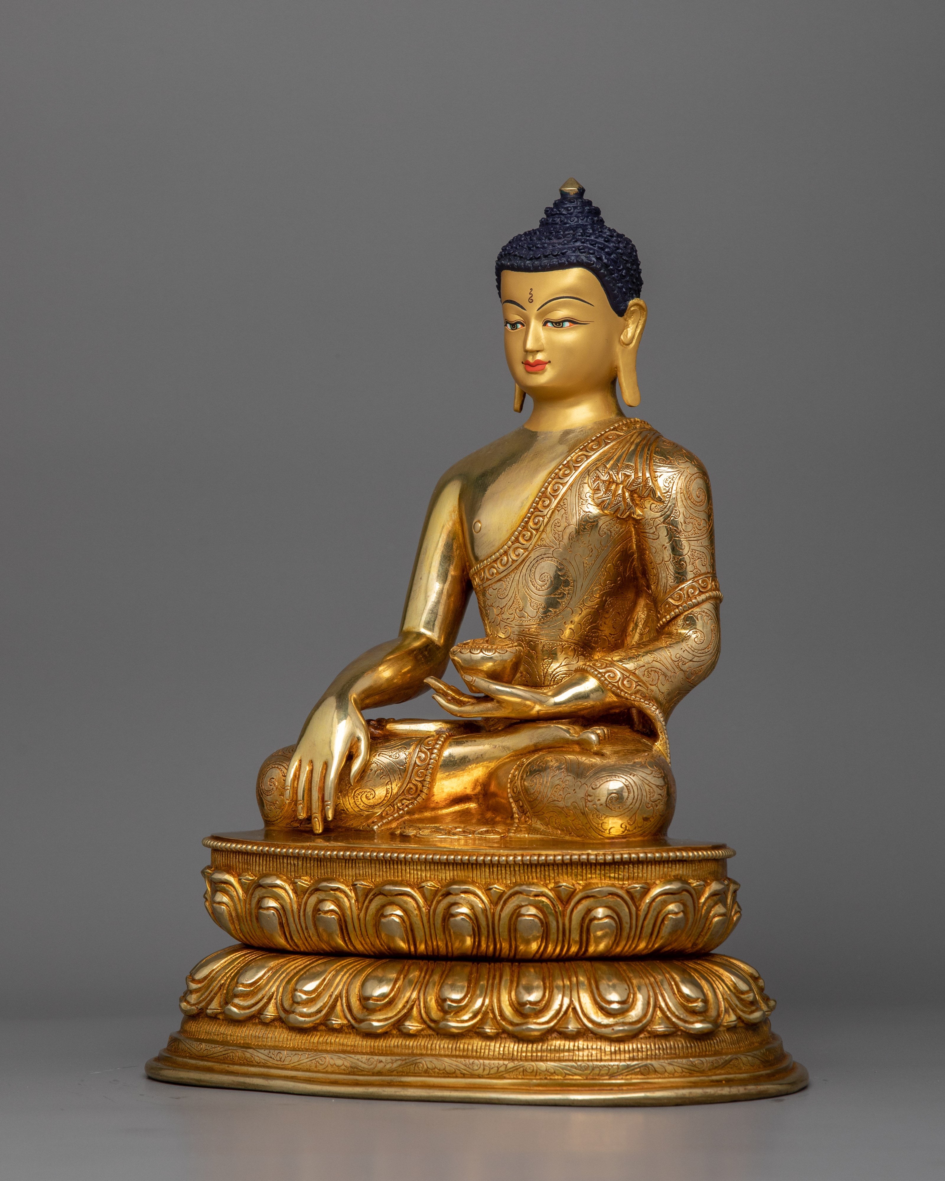 Peaceful Buddha Siddhartha Gautama Statue for Decor | The Enlightened Spiritual Teacher