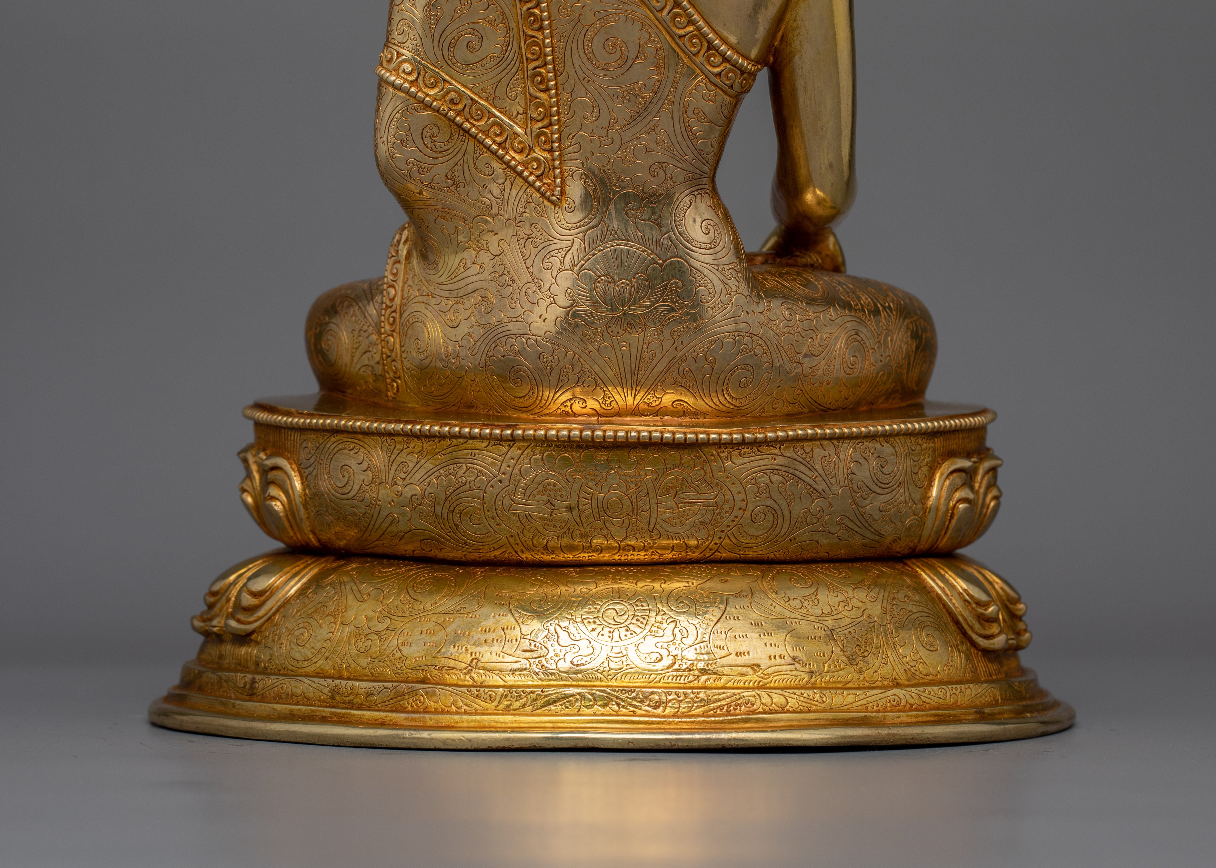 Peaceful Buddha Siddhartha Gautama Statue for Decor | The Enlightened Spiritual Teacher