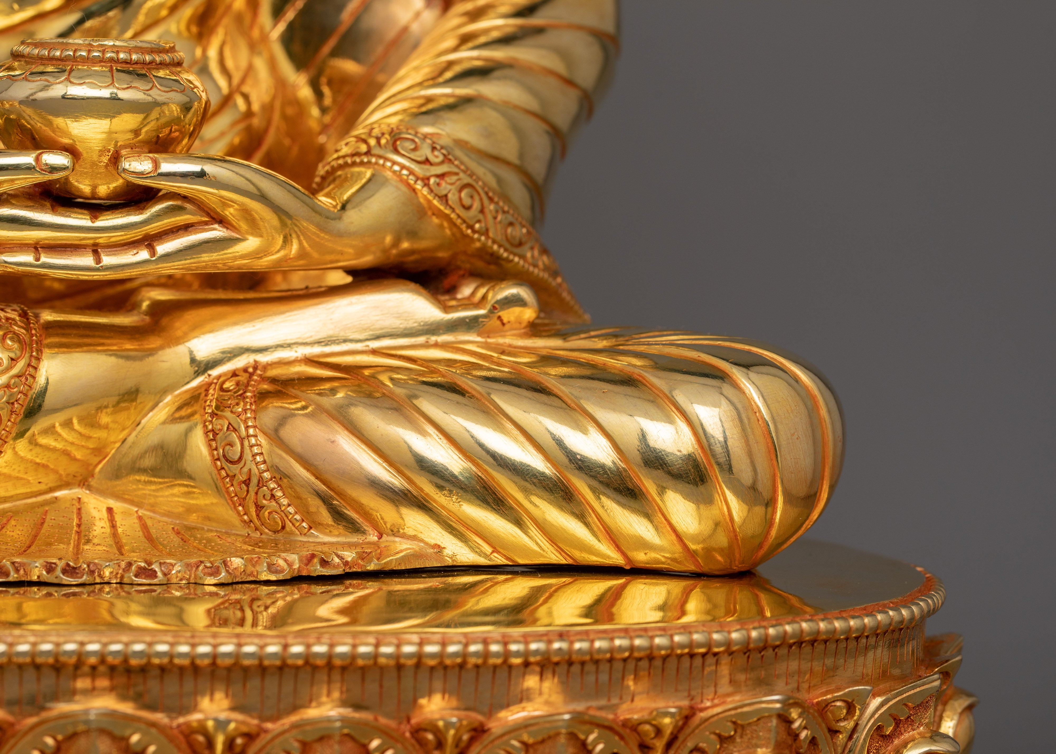 Amitabha Buddha Statue With Beautiful Halo | Sukhavati (Pure Land) Buddha Figurine