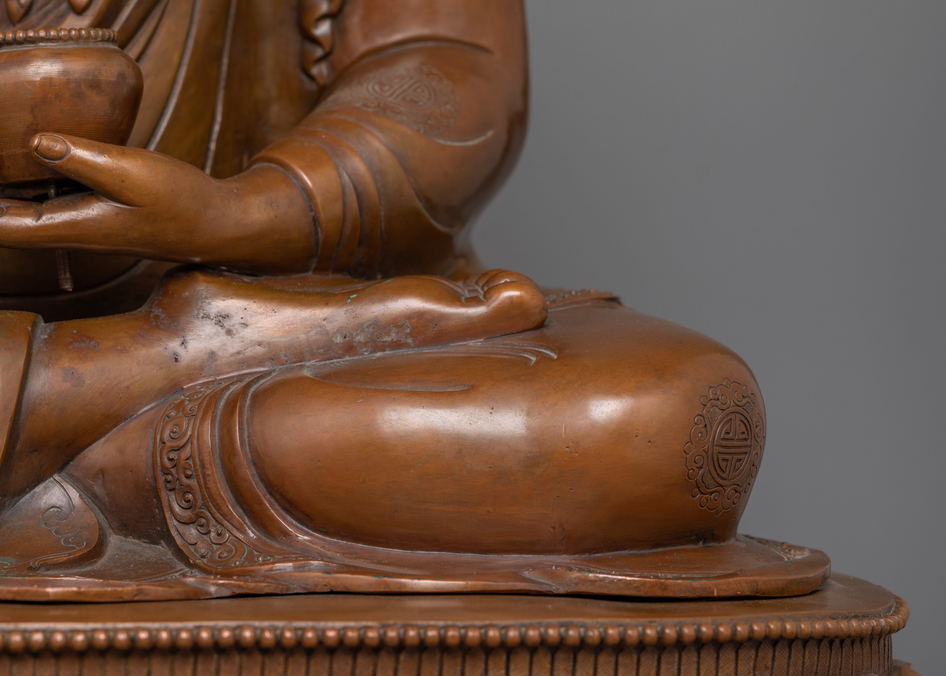Handmade 22.0 Inches Shakyamuni Buddha | The Enlightened Spiritual Teacher