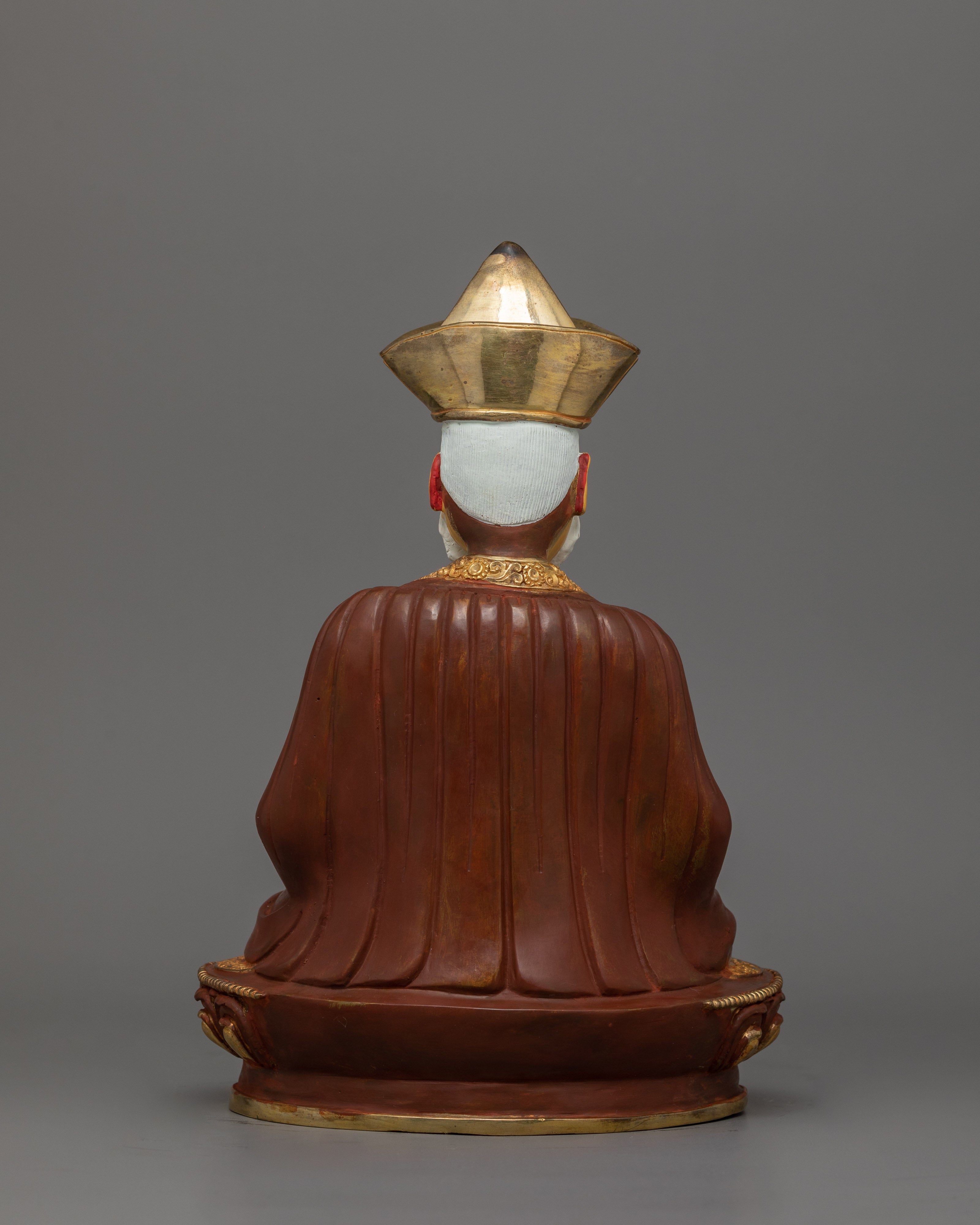 Handcrafted Zhabdrung Rinpoche Figurine | Revered Spiritual Leader