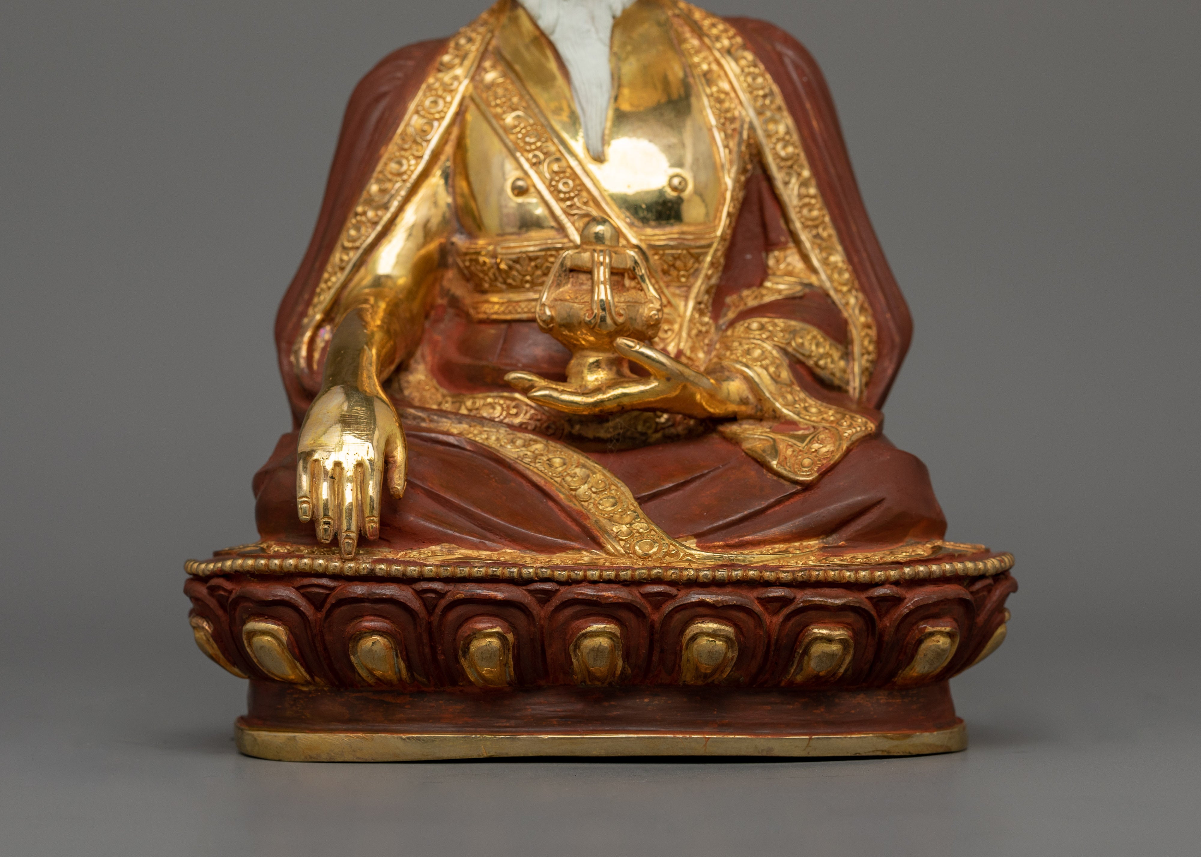 Handcrafted Zhabdrung Rinpoche Figurine | Revered Spiritual Leader
