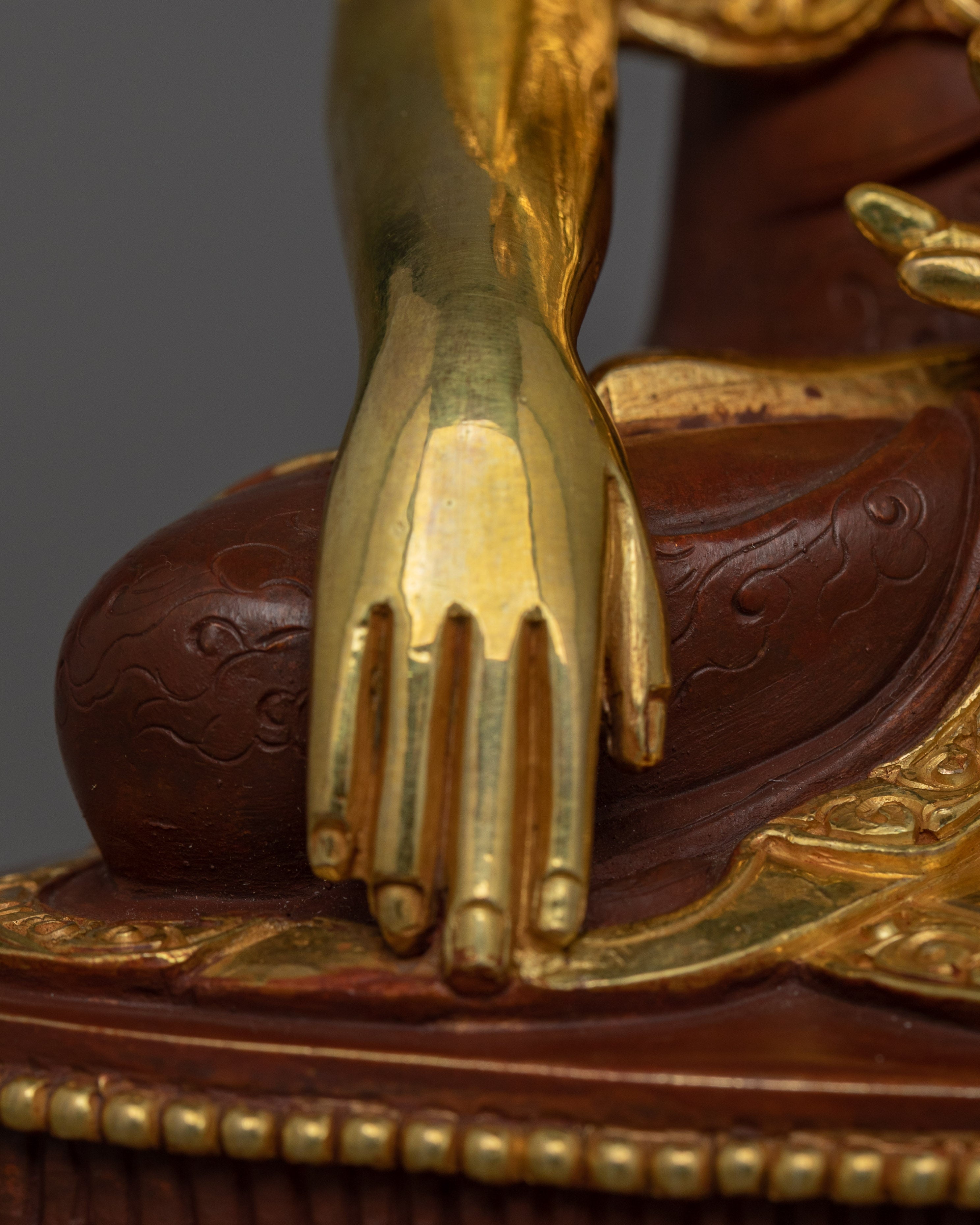 Shakyamuni Buddha For Wisdom and Serenity Statue | Handmade Buddhist Zen Artwork