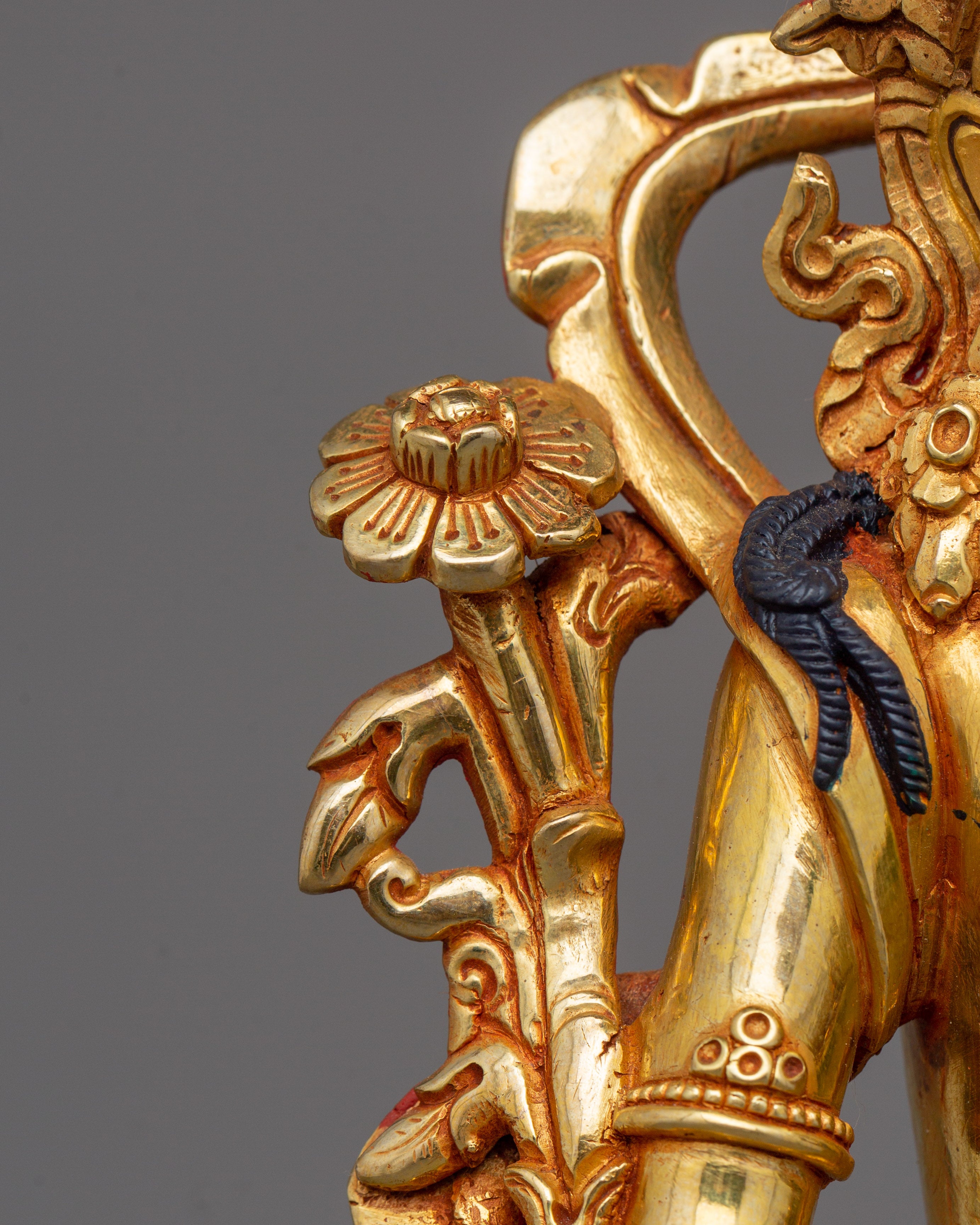 Syamatara Enlightened Female Buddha Sculpture | Goddess Green Tara Statue