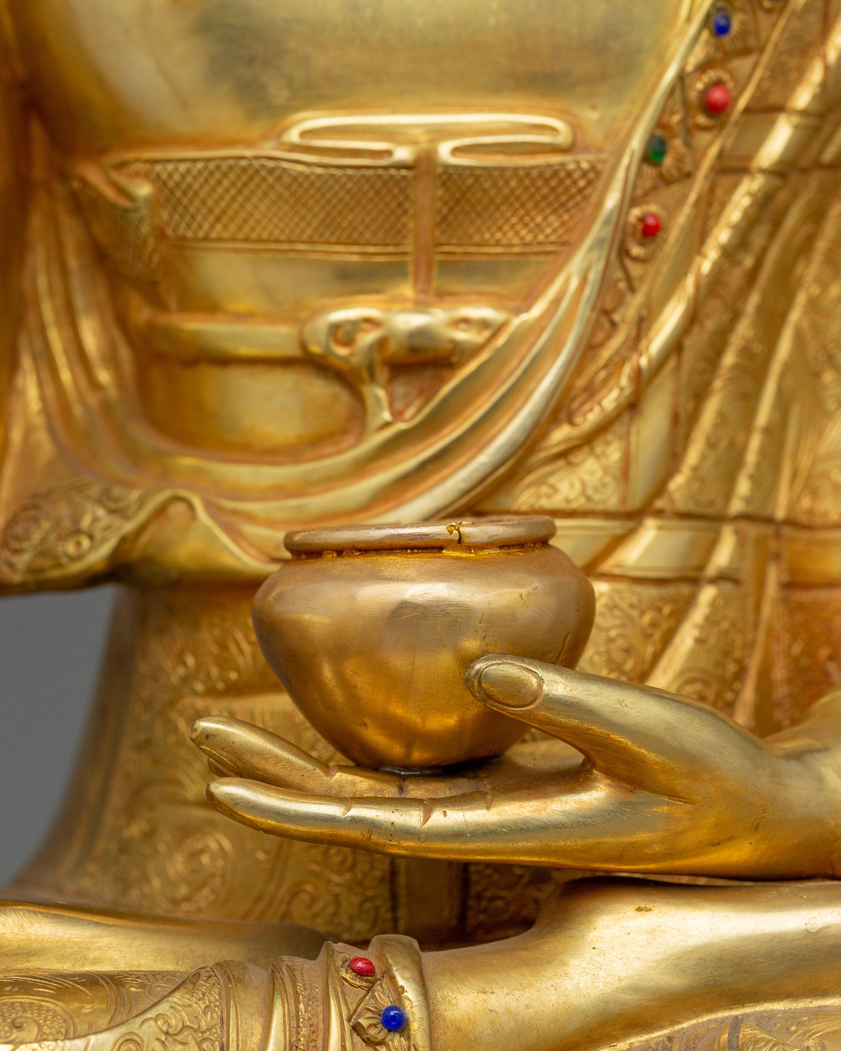 Enlightened Buddha Siddhartha Gautama Statue | 24k Gold Gilded Sculpture