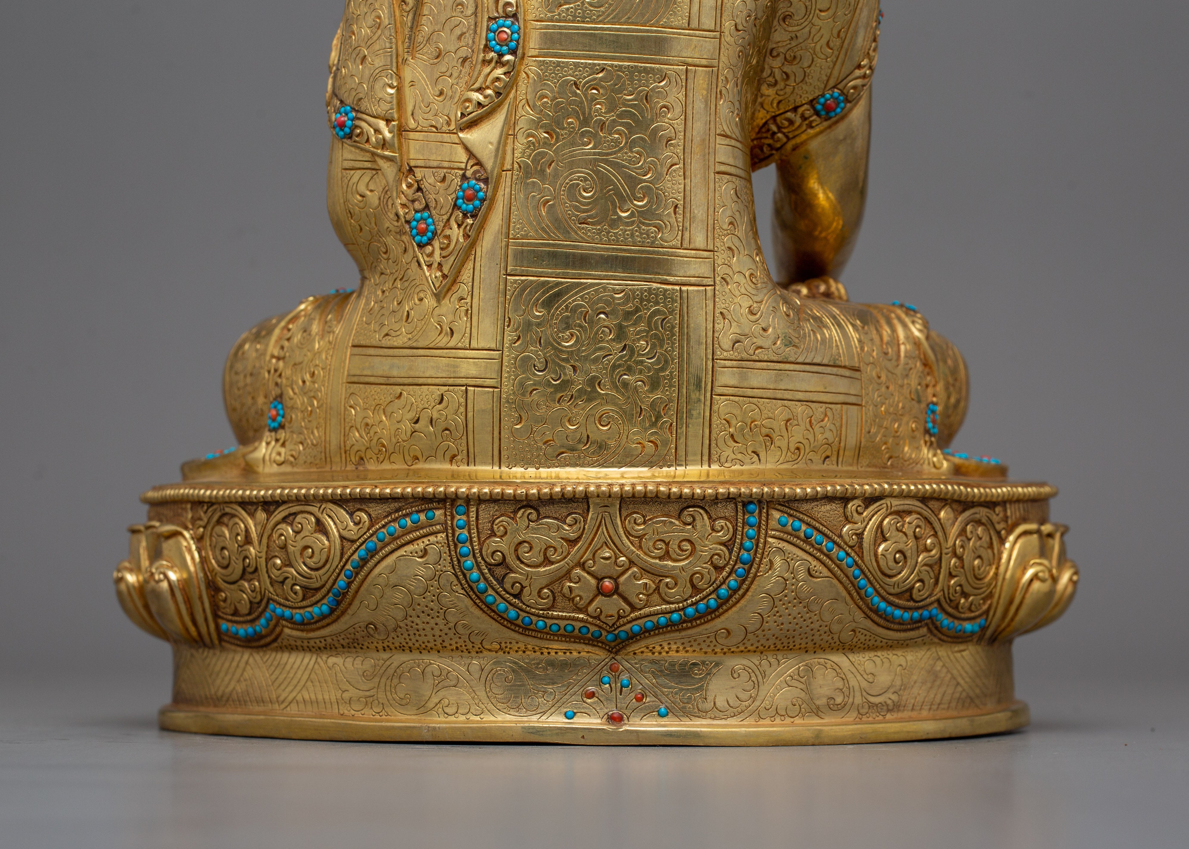 Sculpture of First Historical Buddha Shakyamuni | Buddha of Enlightenment and Wisdom