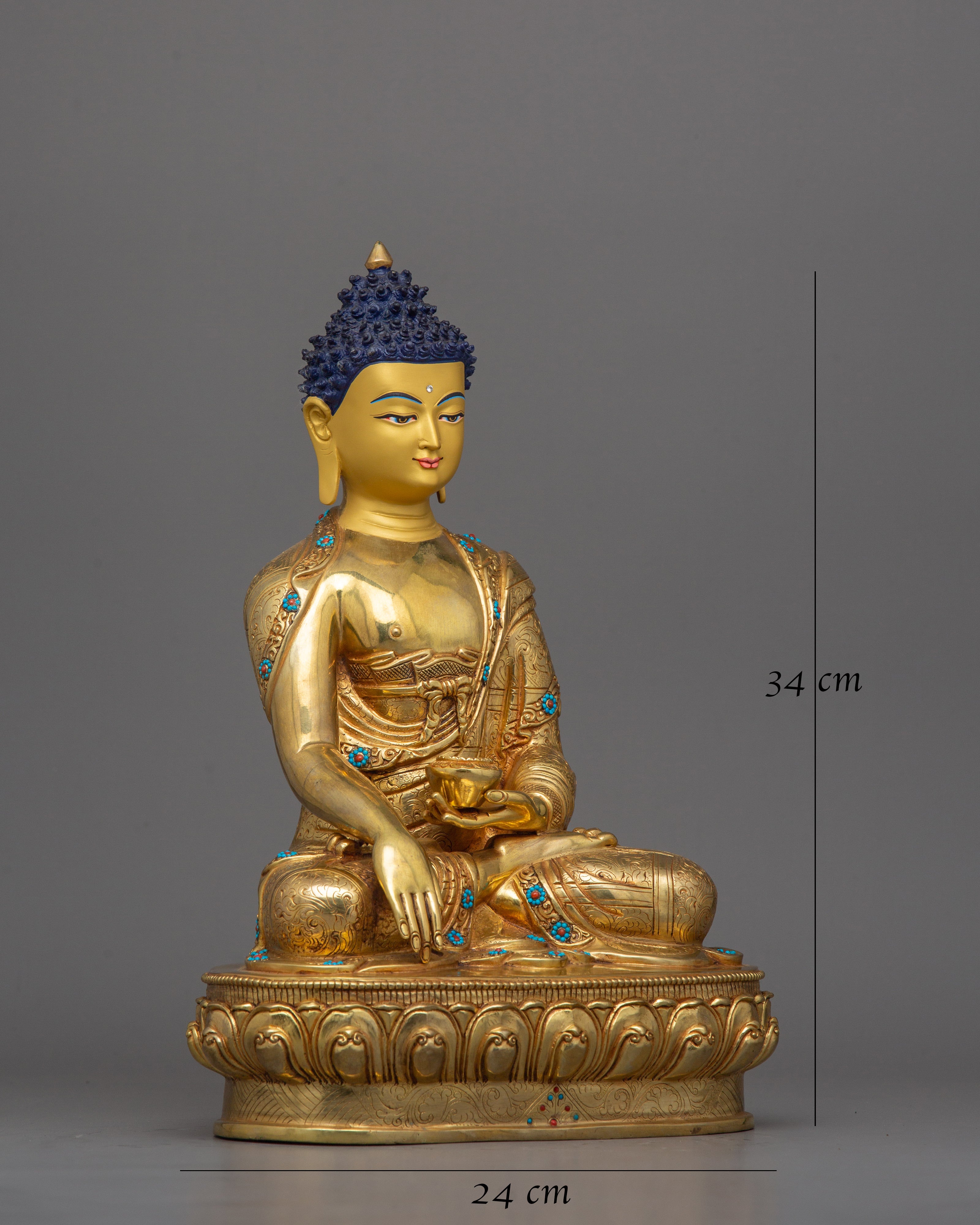 sculpture-of-first-historical-buddha-shakyamuni