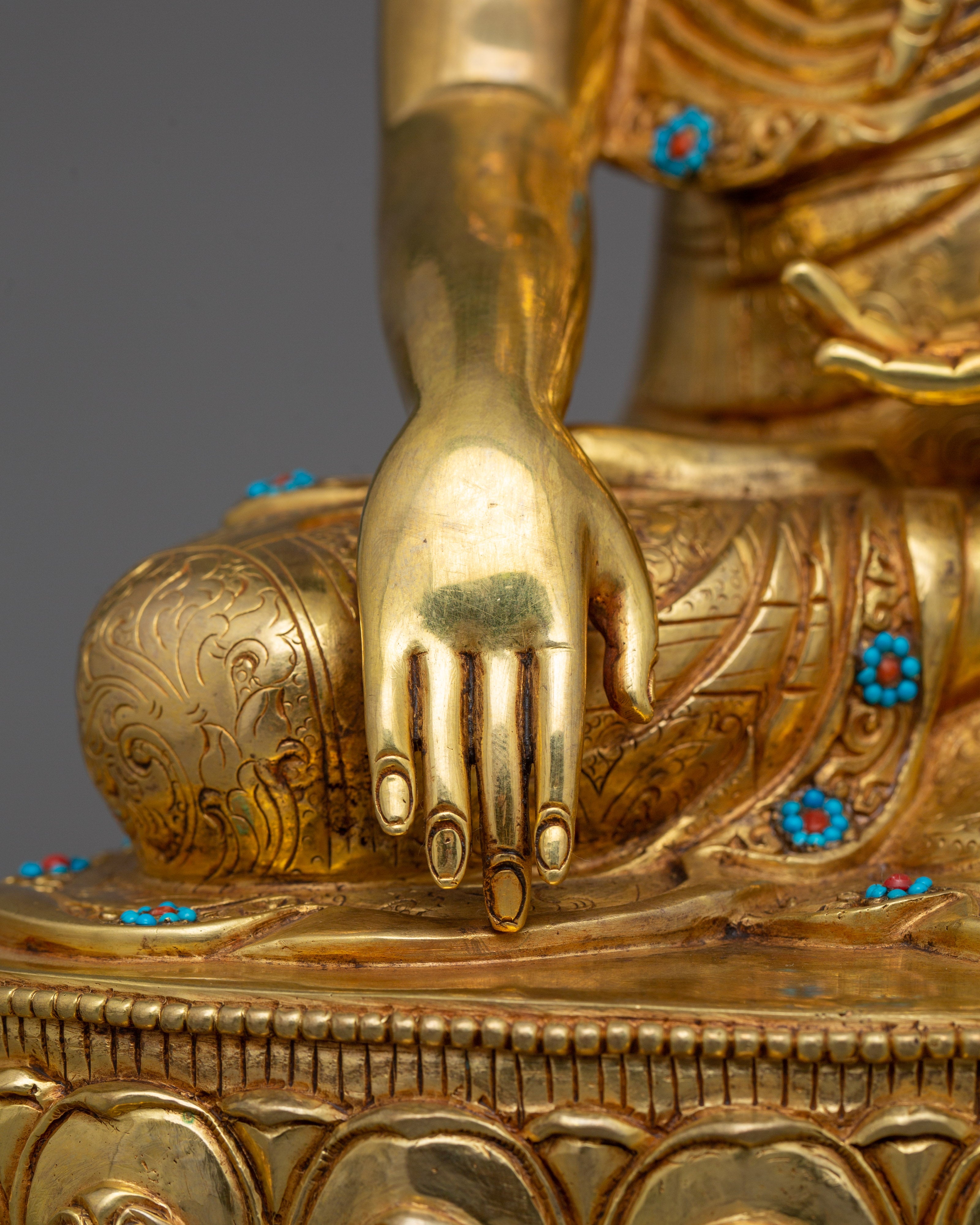 Sculpture of First Historical Buddha Shakyamuni | Buddha of Enlightenment and Wisdom