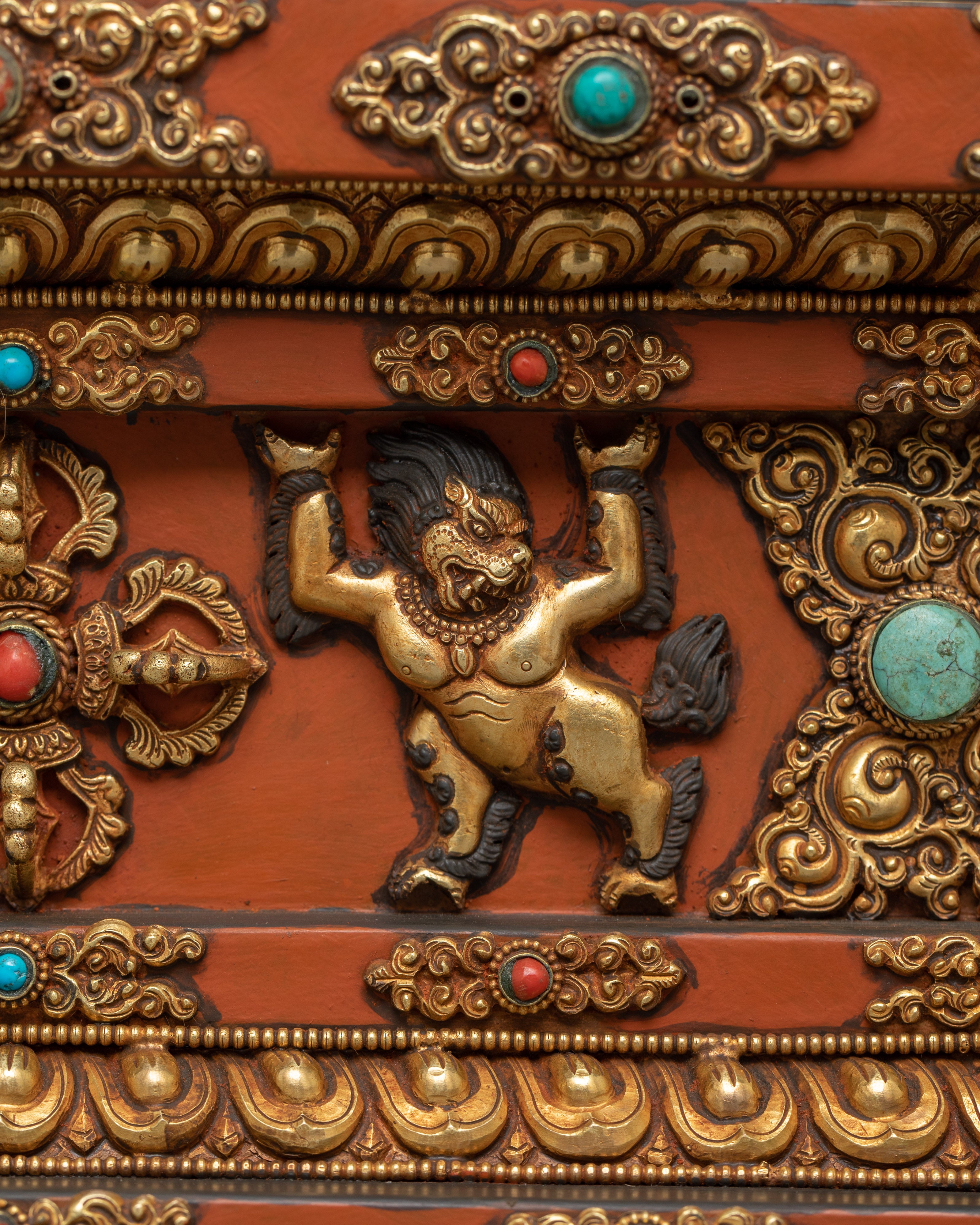 Hand Carved Gemstones Throne For Statue | Symbol of Reverence and Divinity