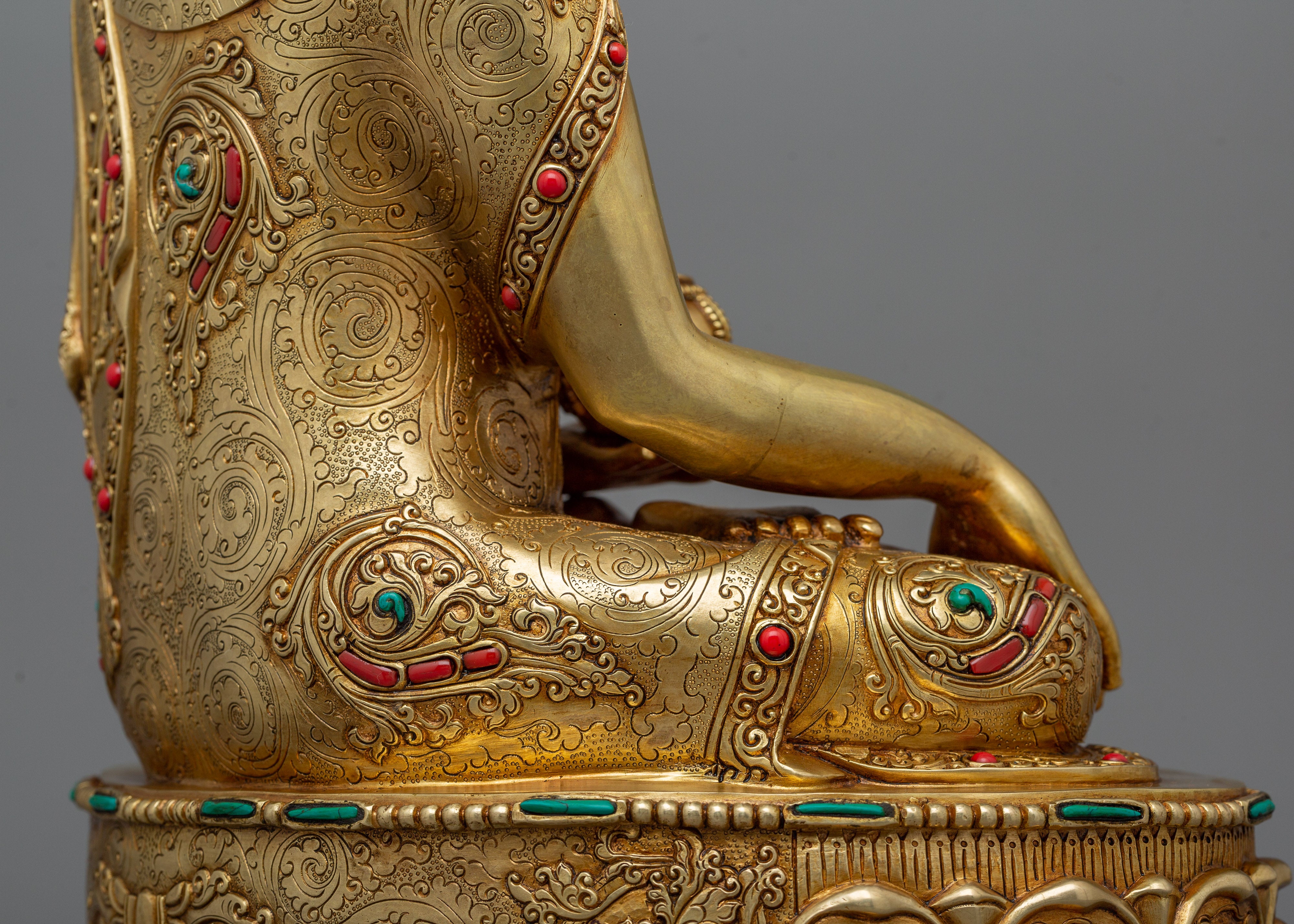 Himalayan Buddha Siddhartha Gautama Sculpture | Traditional Nepalese Artwork