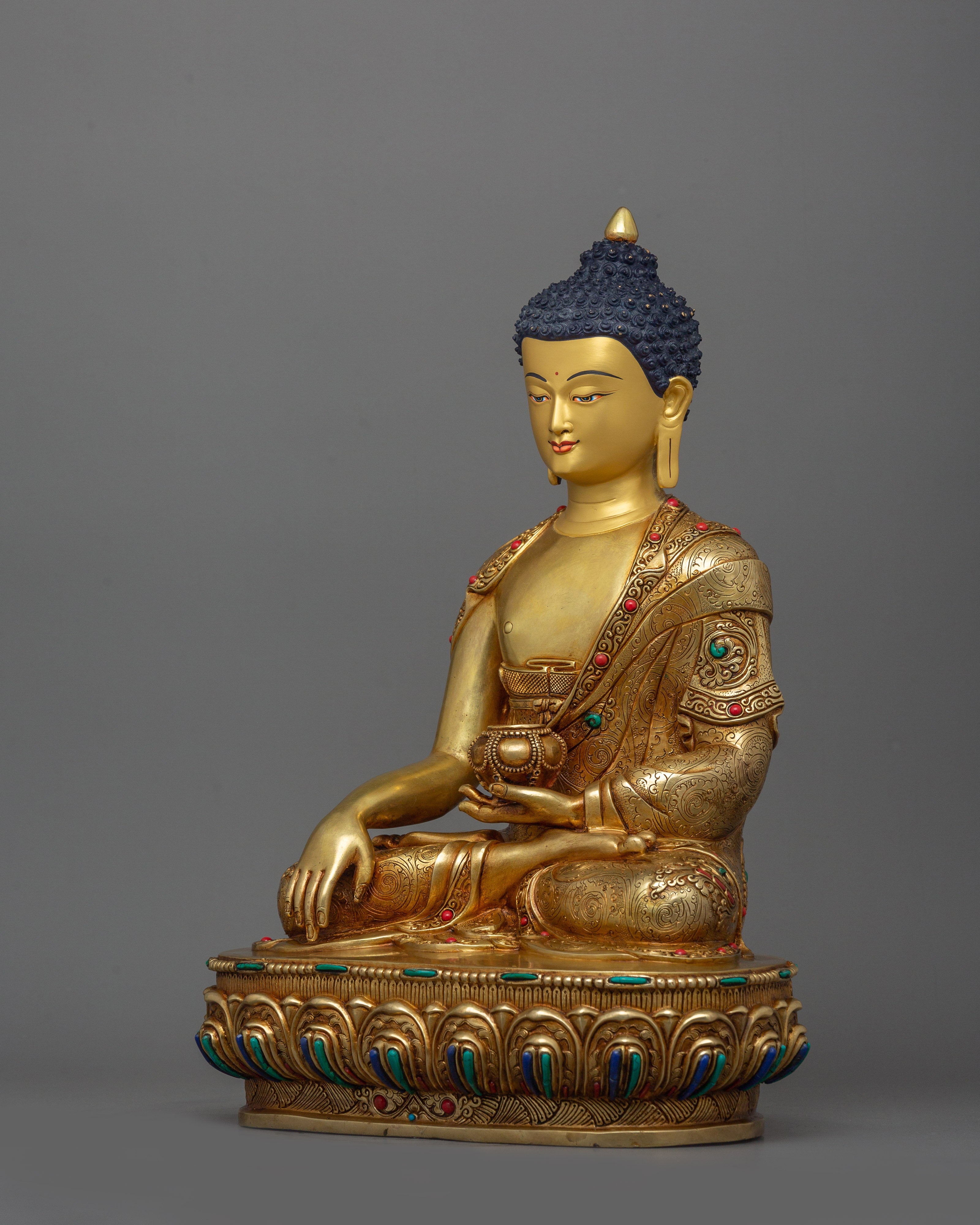 Himalayan Buddha Siddhartha Gautama Sculpture | Traditional Nepalese Artwork