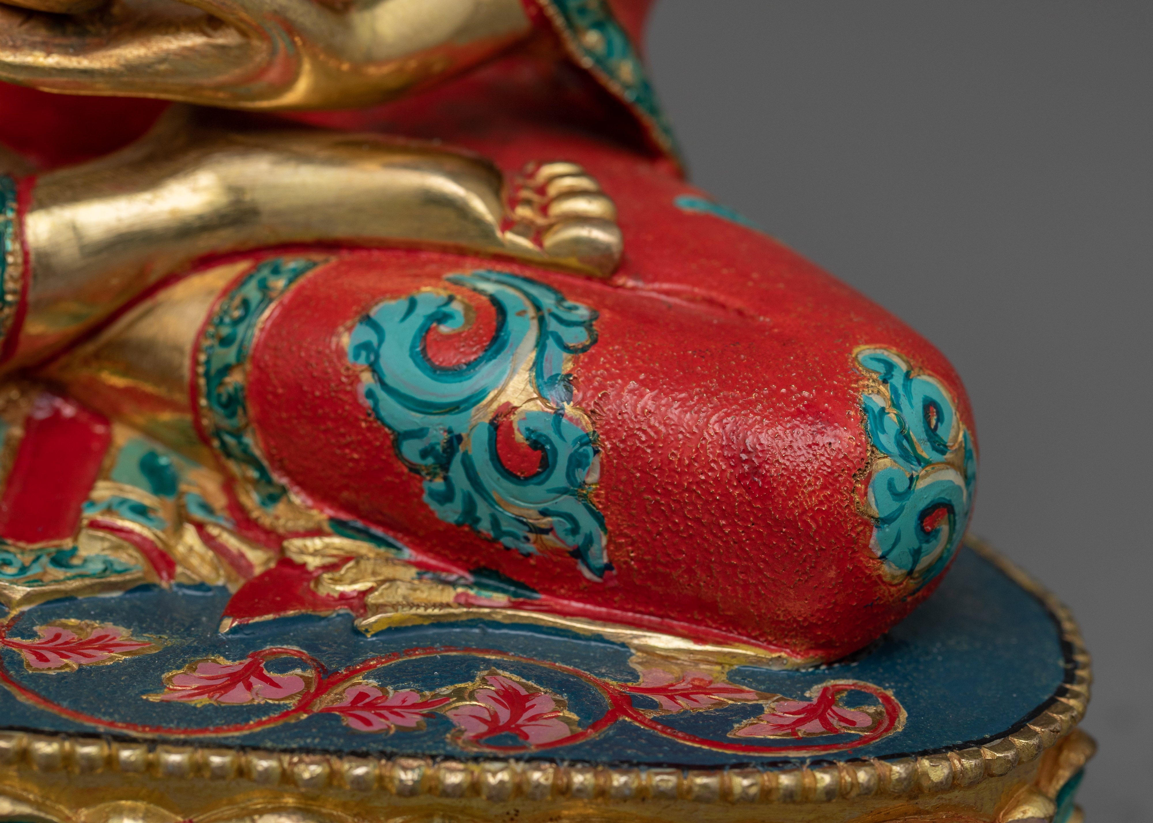 The First Buddha Shakyamuni Sculpture | The Essence of Enlightenment