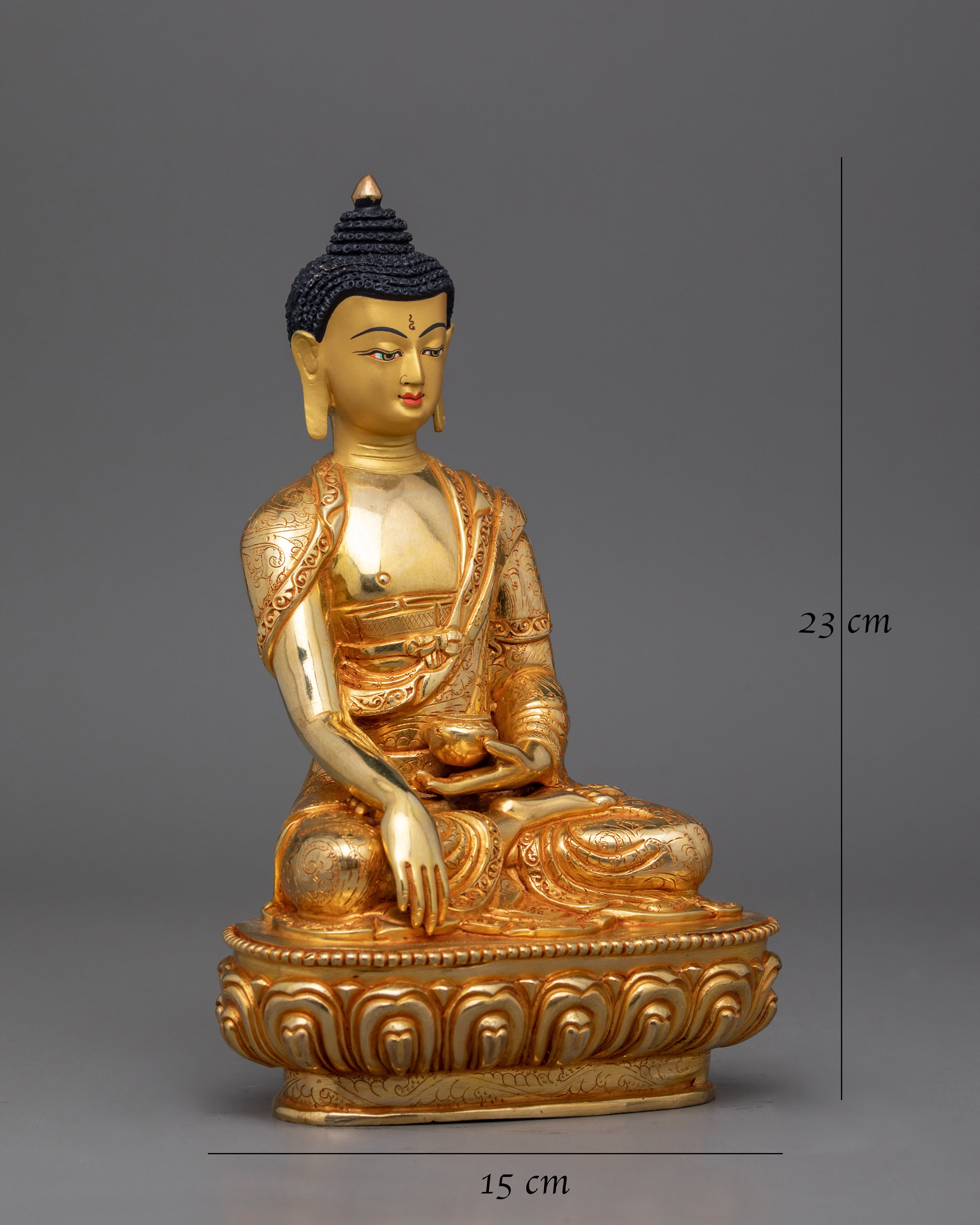 gold-gilded-tranquil-shakyamuni