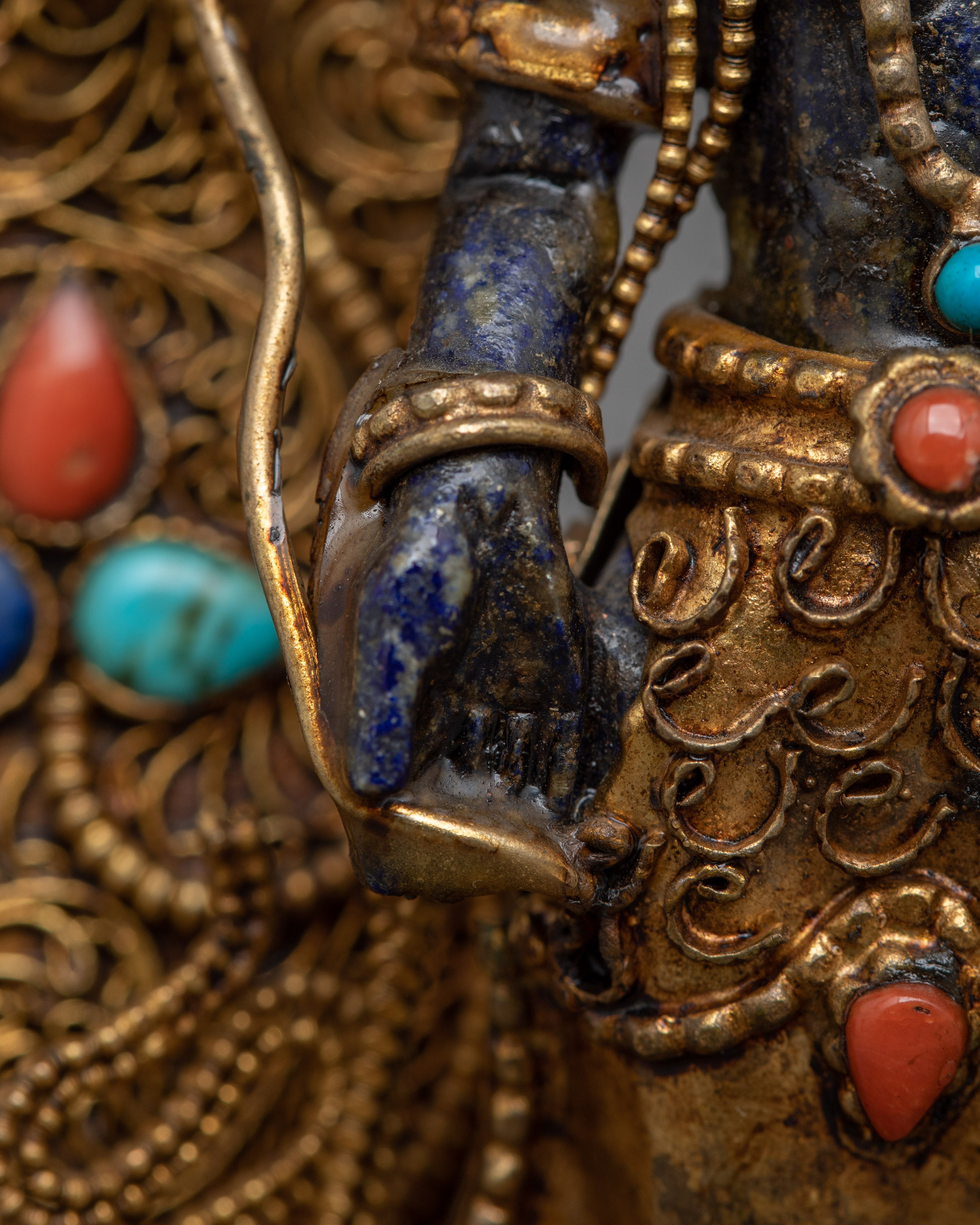 Bodhisattva Avalokiteshvara Figurine | Symbol of Boundless Love and Mercy