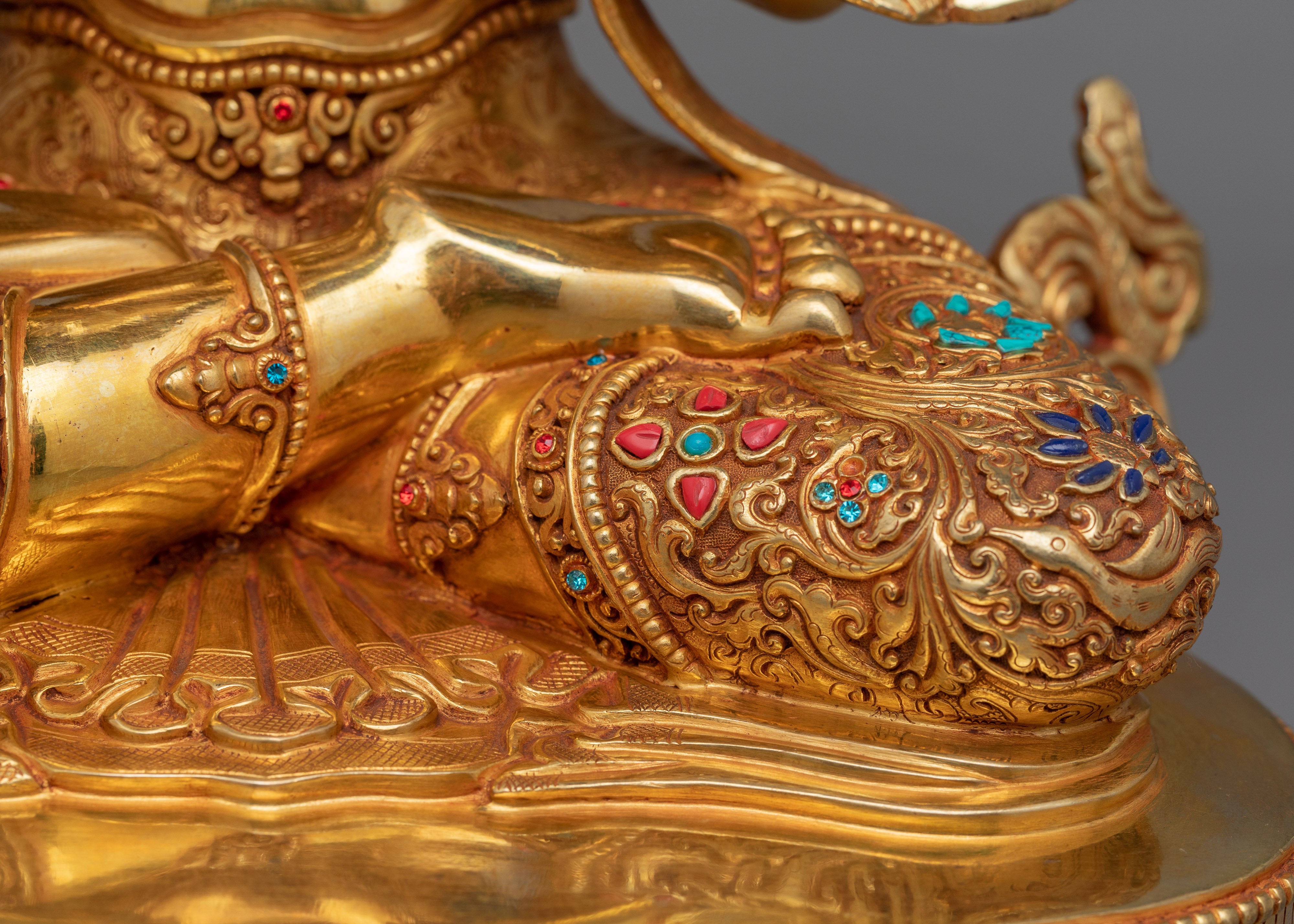 Chenrezig Infinite Compassionate Deity Figurine for Compassion and Serenity