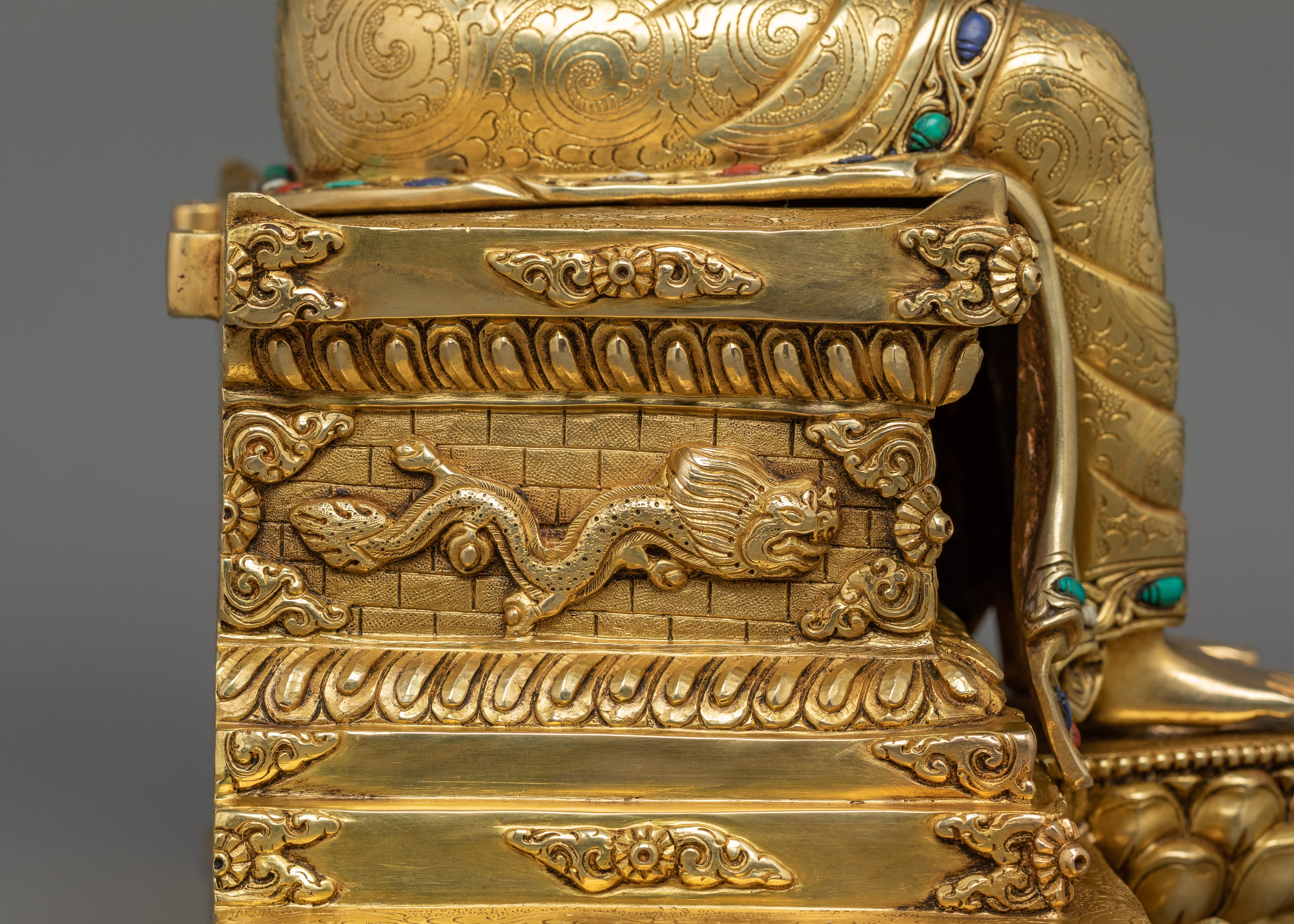 Sacred Ariya Maitreya Buddha Statue | Future Buddha of Compassion and Enlightenment