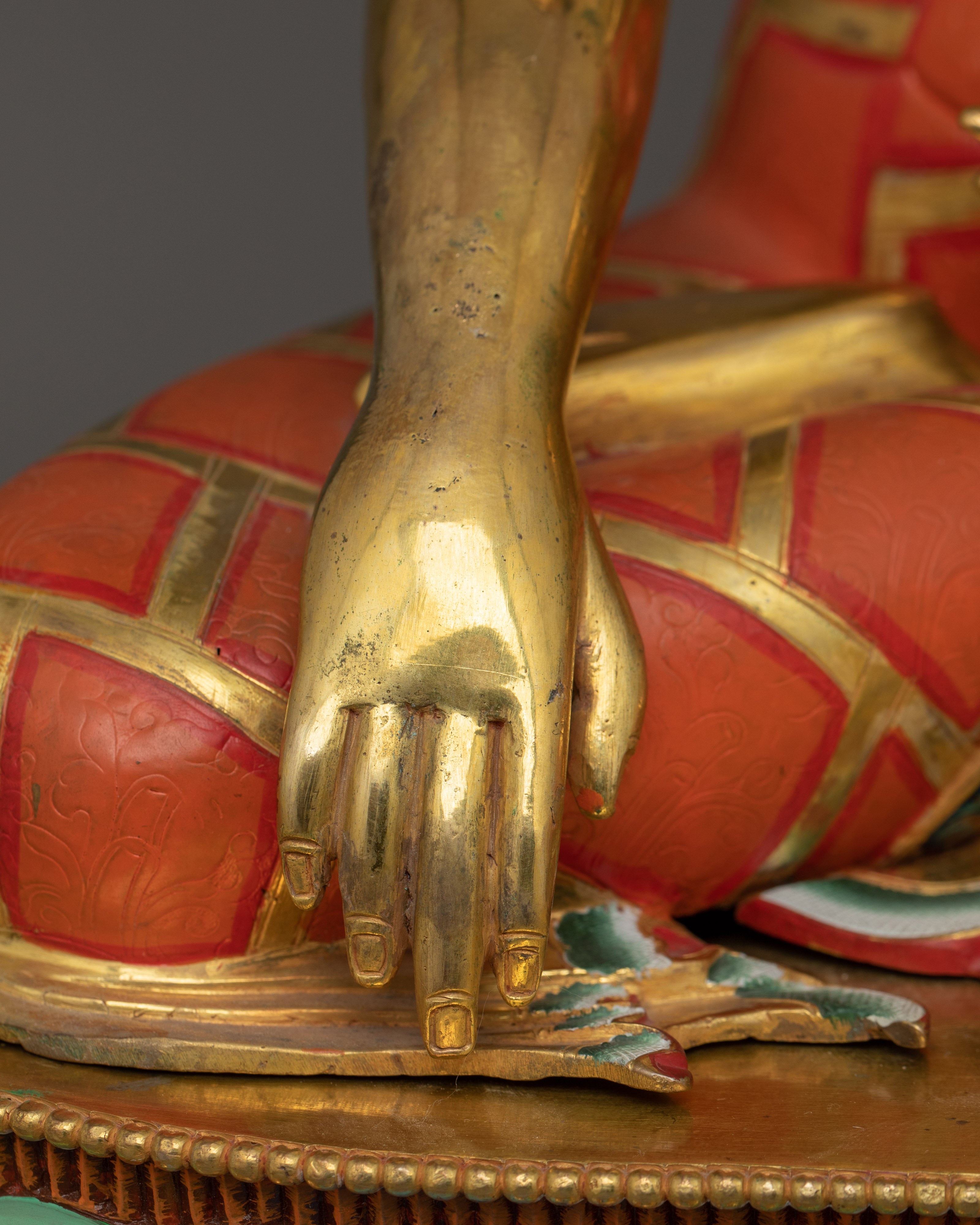 Historical Shakyamuni Buddha With Halo | Teacher of all Buddha