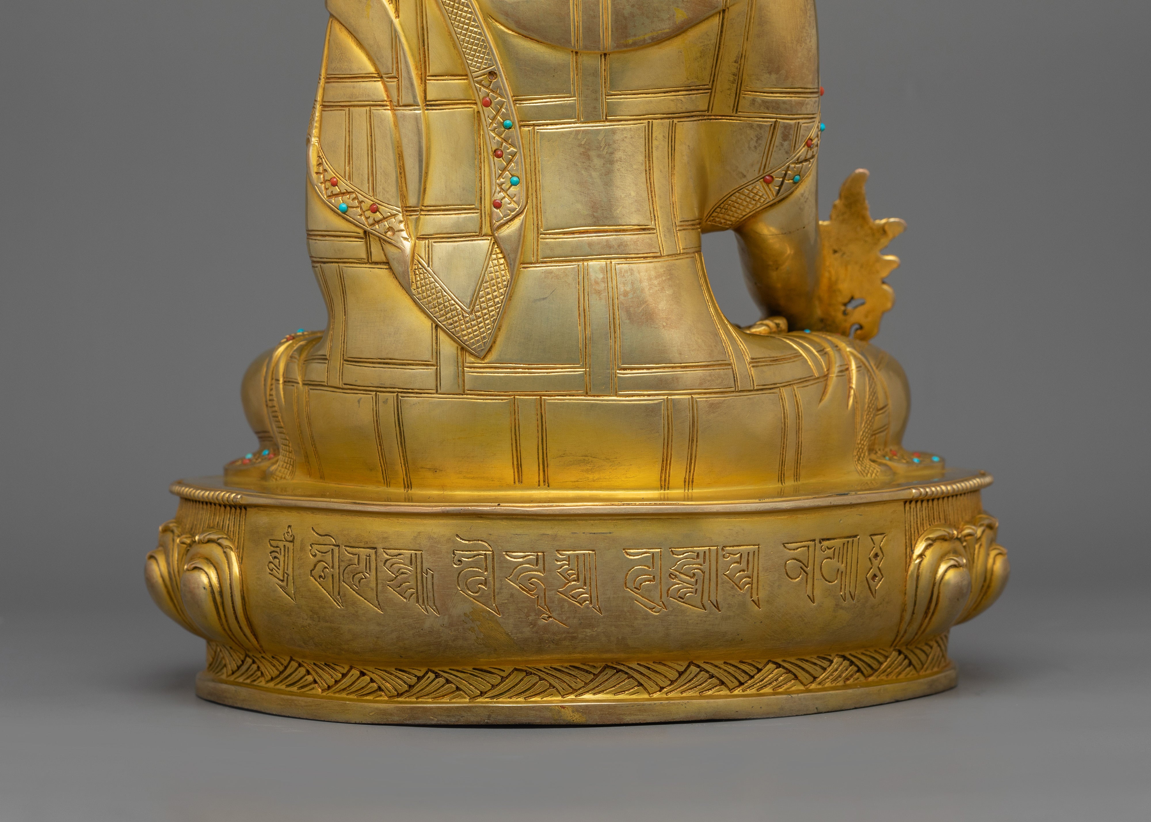 Medicine Buddha Sculpture with Beautiful Halo | Bhaisajyaguru Figurine